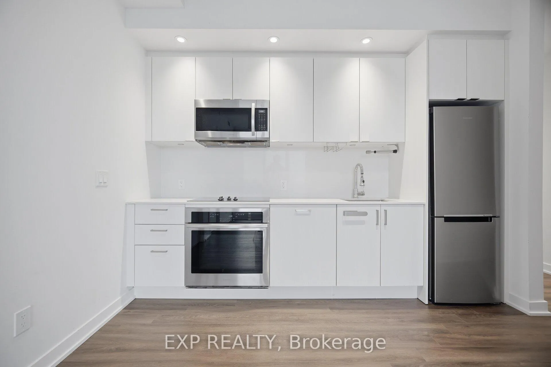 Photo 8 of Unit 3202, 1928 Lake Shore Boulevard W, Toronto, South Parkdale — HOMEH
