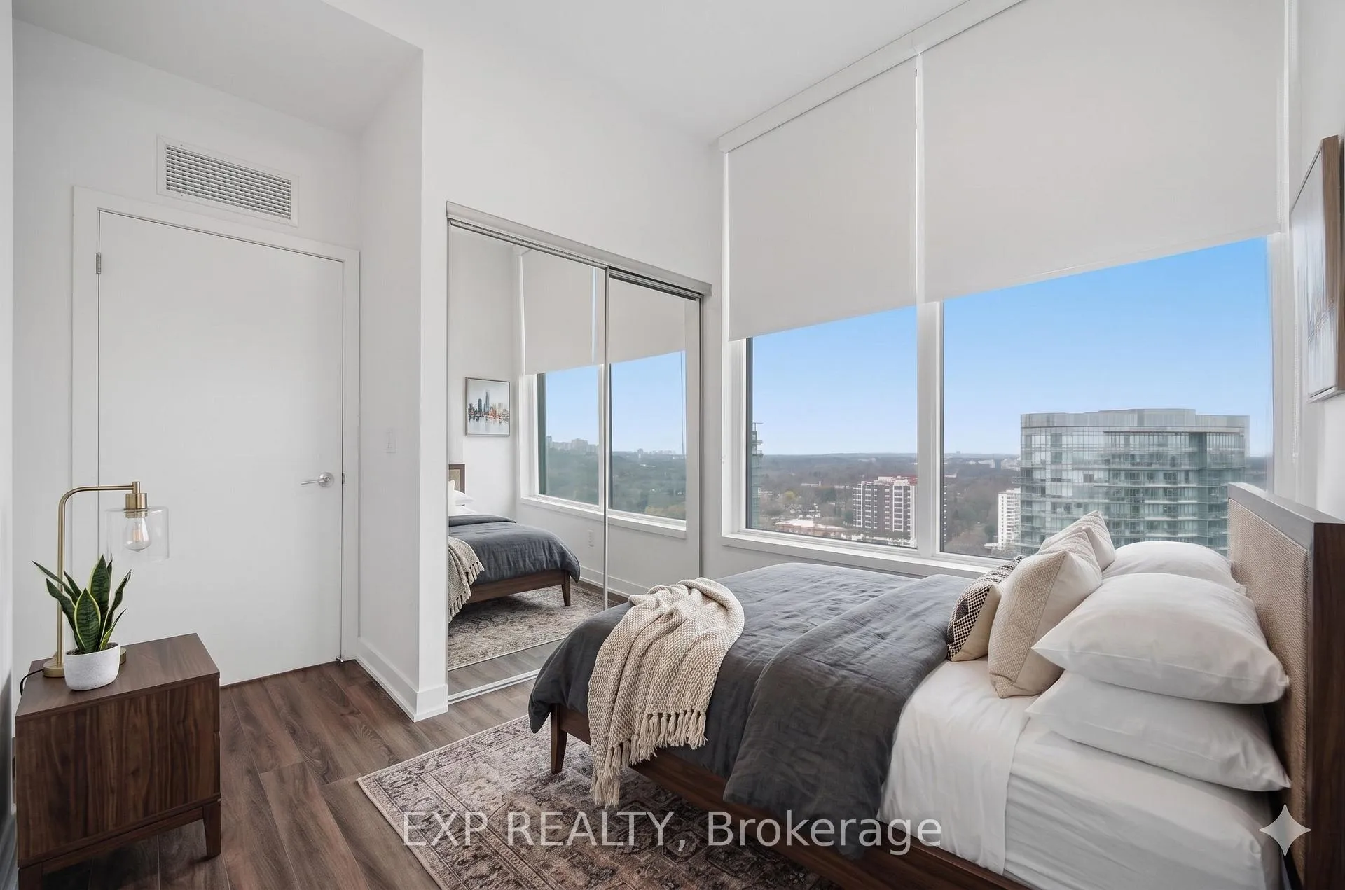 Photo 14 of Unit 3202, 1928 Lake Shore Boulevard W, Toronto, South Parkdale — HOMEH
