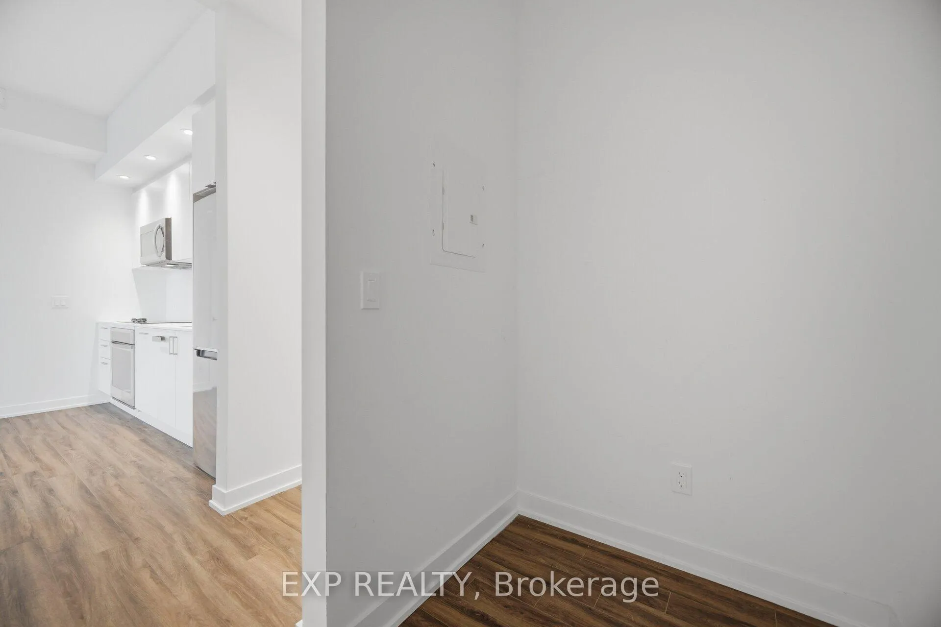 Photo 16 of Unit 3202, 1928 Lake Shore Boulevard W, Toronto, South Parkdale — HOMEH