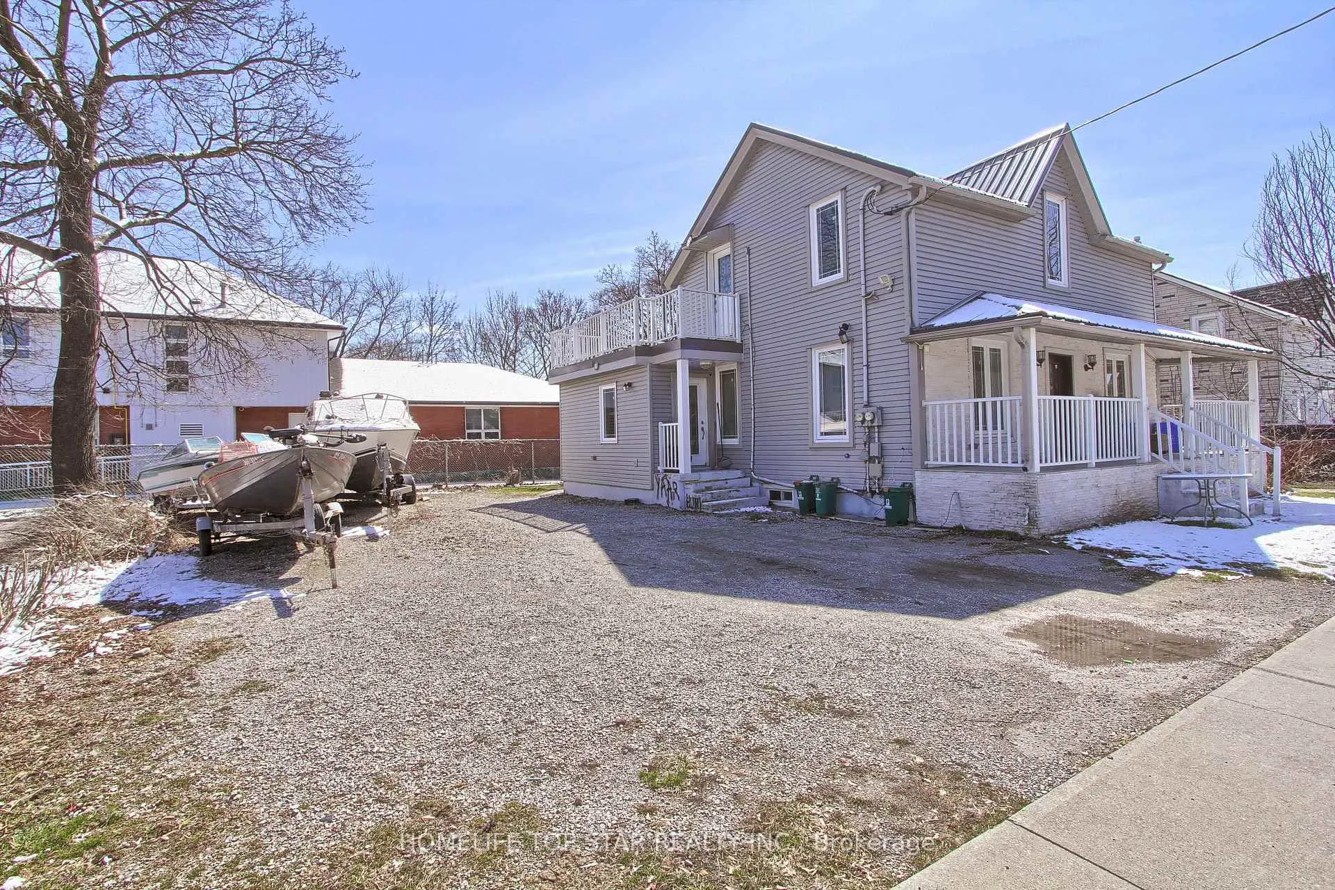 Photo 26 of Unit Upper, 17 Royal Street, Oshawa, Central — HOMEH