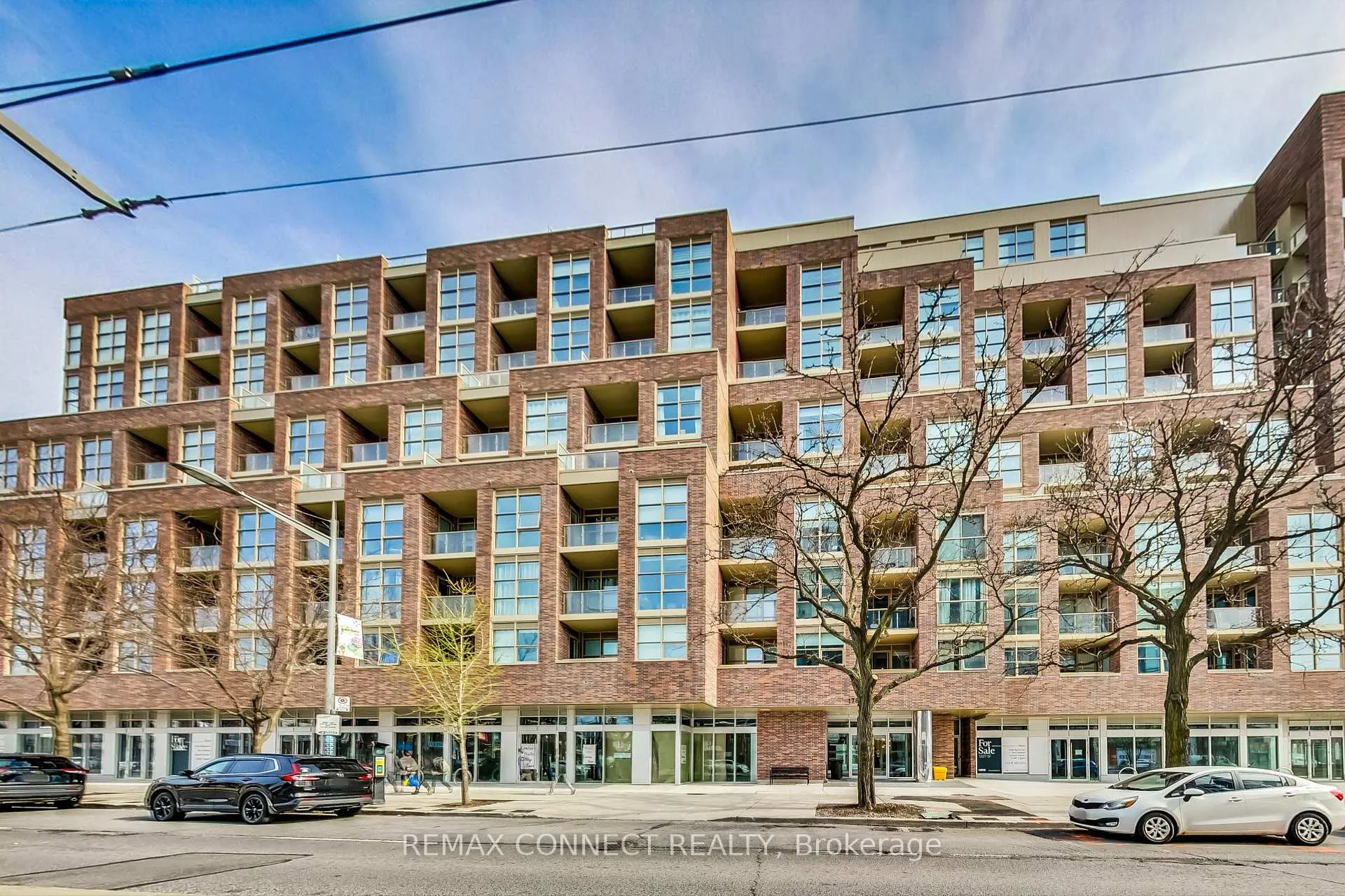 Front of Unit 321, 1787 St Clair Avenue W