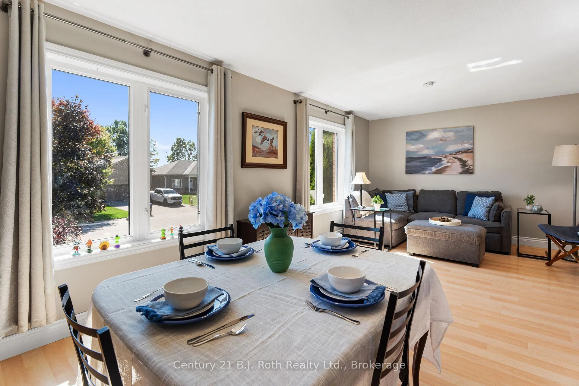 Photo 9 of 60 Donlands Court, Severn, Coldwater — HOMEH