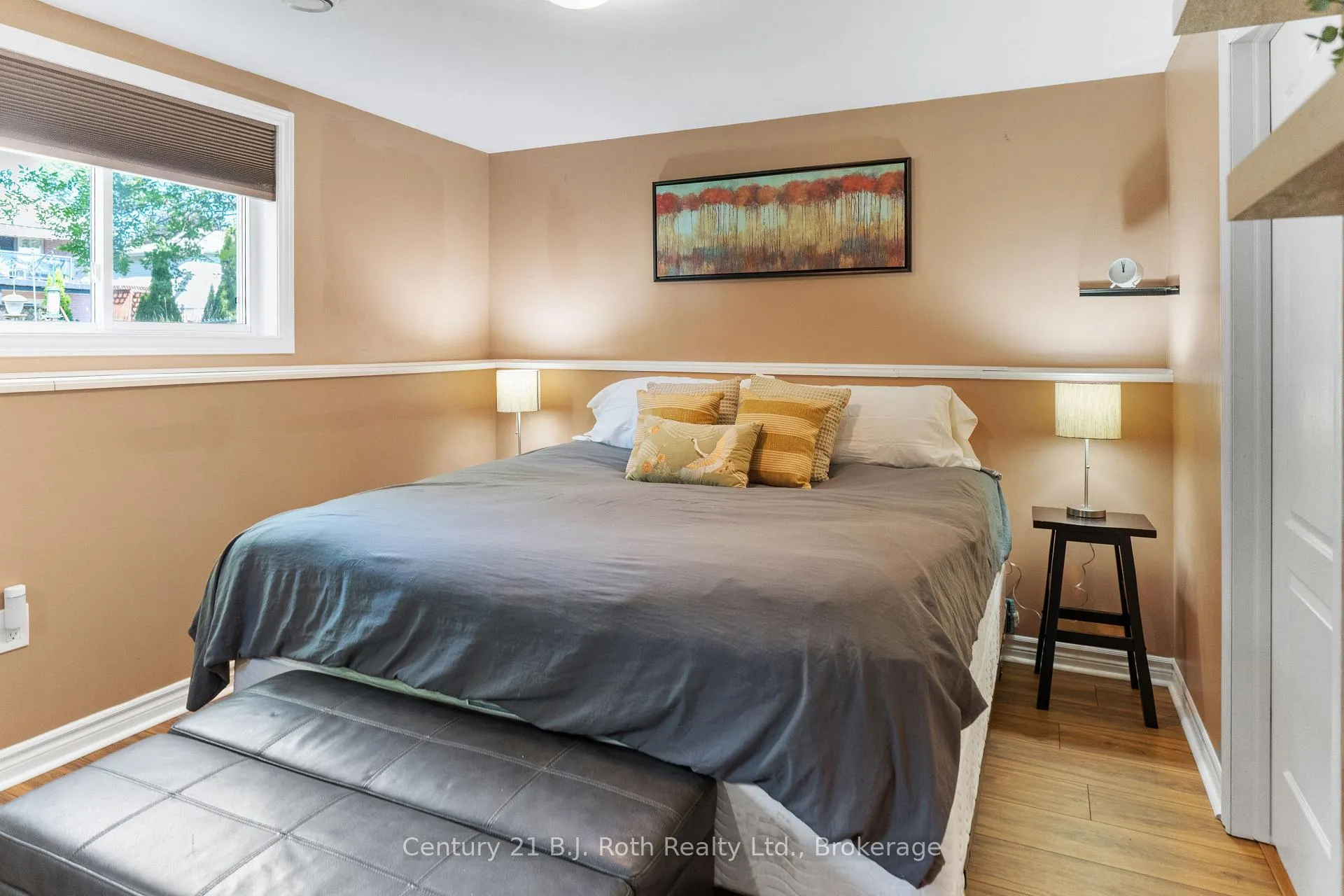 Photo 26 of 60 Donlands Court, Severn, Coldwater — HOMEH