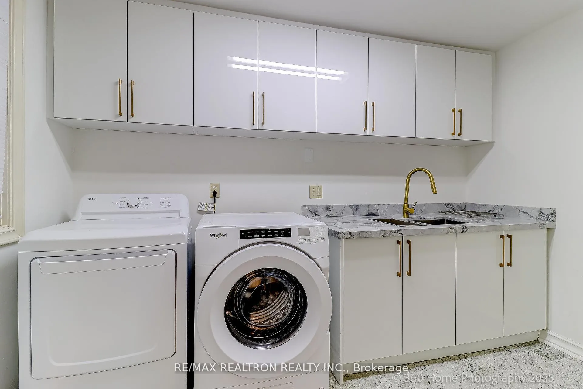 Photo 21 of 29 Sultana Avenue, Toronto, Englemount-Lawrence — HOMEH