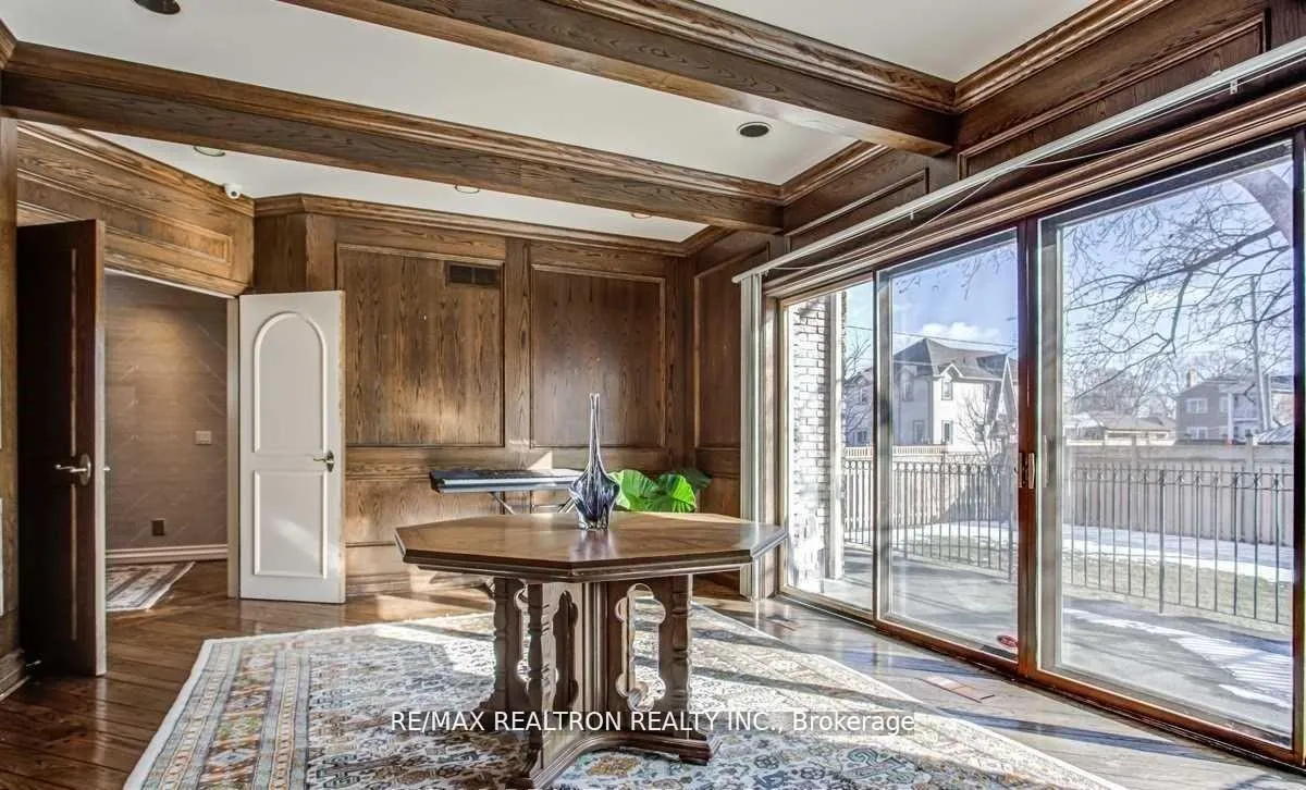 Photo 25 of 29 Sultana Avenue, Toronto, Englemount-Lawrence — HOMEH