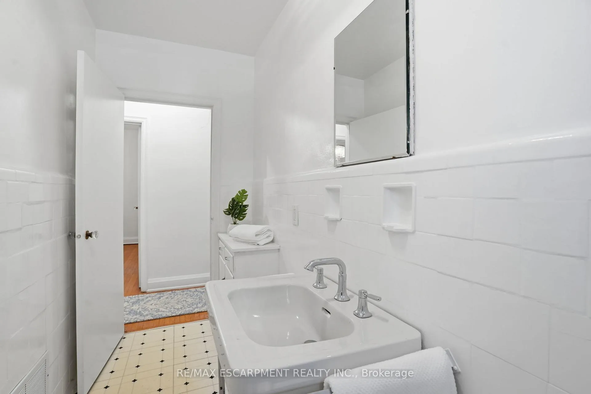Photo 22 of 170 Dufferin Street, Hamilton, Westdale — HOMEH