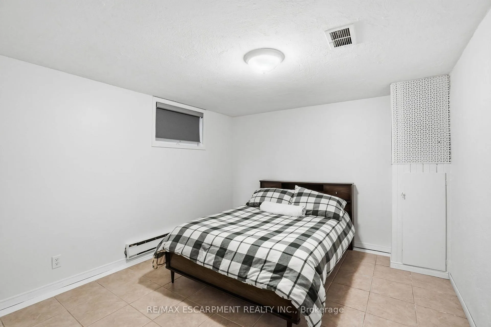 Photo 34 of 170 Dufferin Street, Hamilton, Westdale — HOMEH