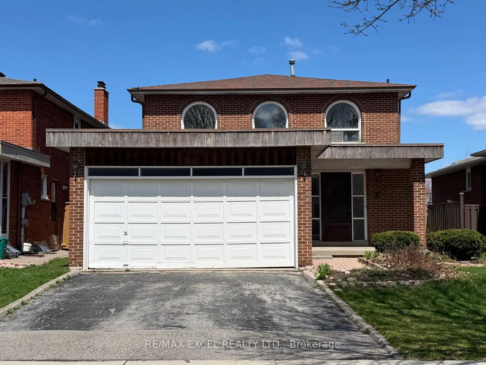 Photo 1 of 94 Pepperell Crescent, Markham, Milliken Mills West — HOMEH