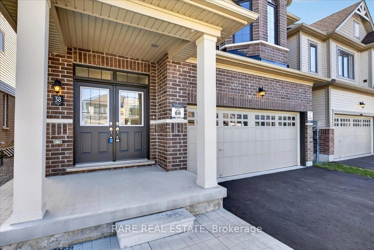 Photo 3 of 38 Rochester Drive, Barrie, Rural Barrie Southeast — HOMEH