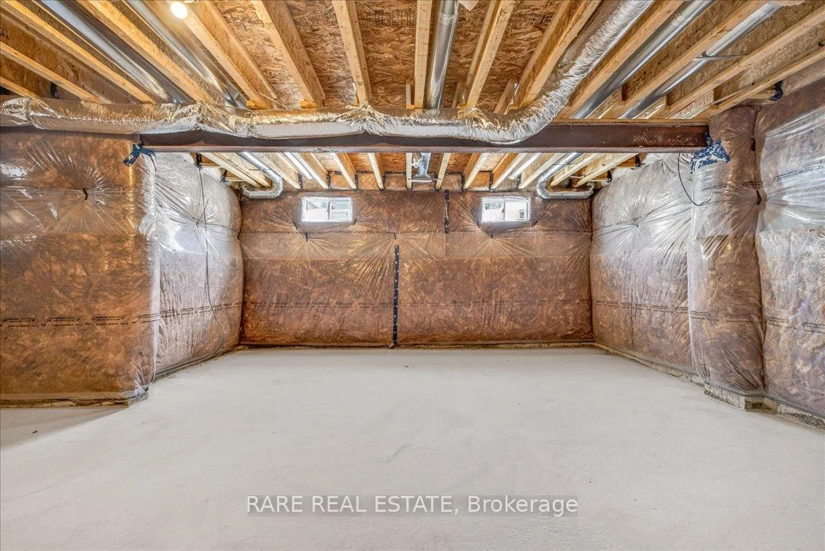 Photo 43 of 38 Rochester Drive, Barrie, Rural Barrie Southeast — HOMEH