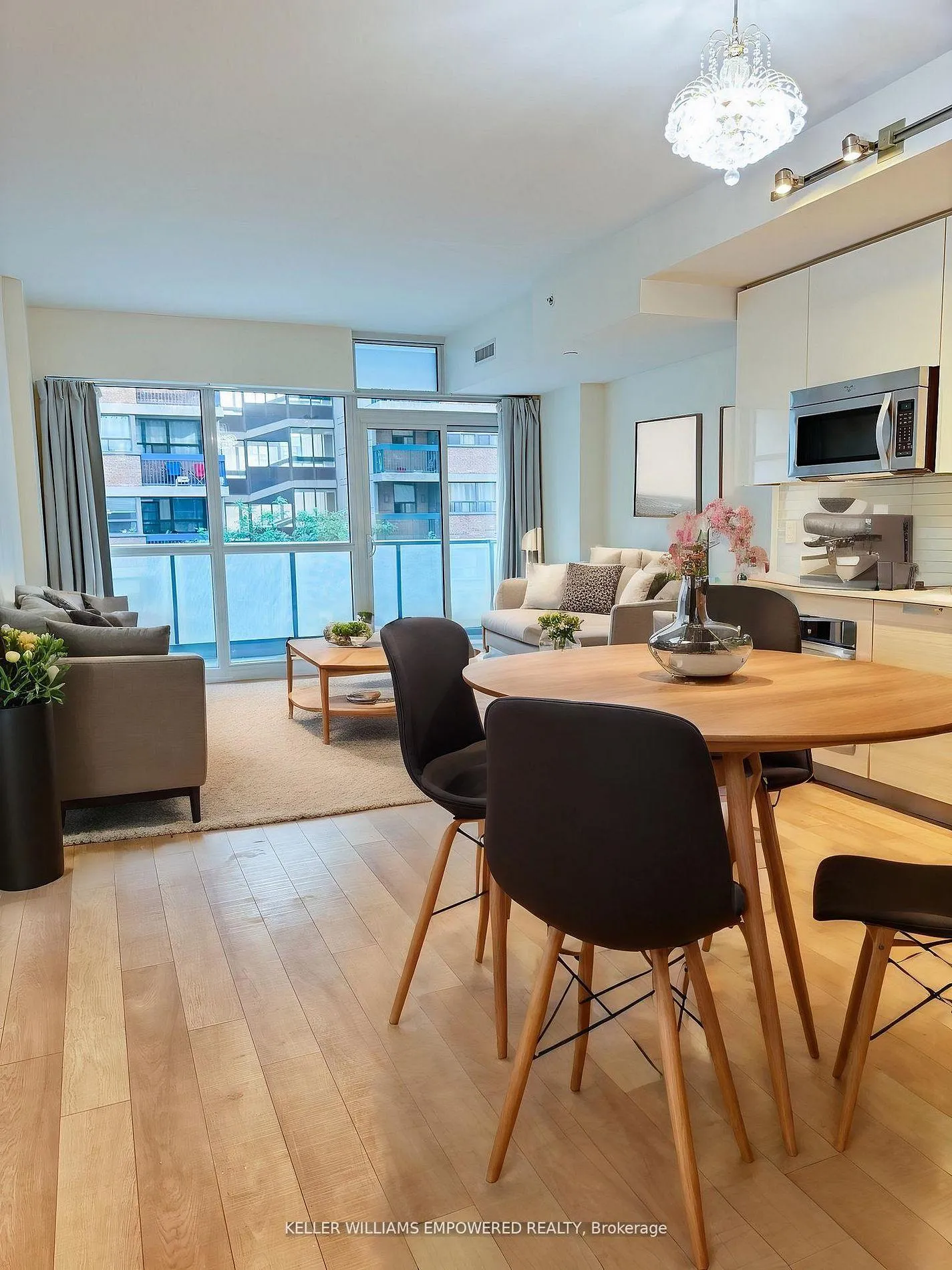 Front of Unit 406, 210 Simcoe Street