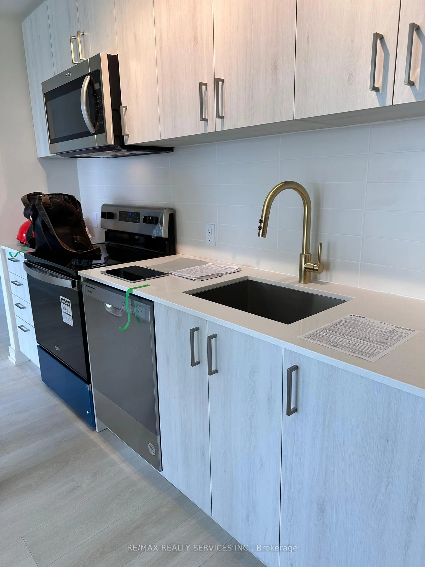 Photo 5 of Unit 1107, 8010 Derry Road, Milton, Coates — HOMEH