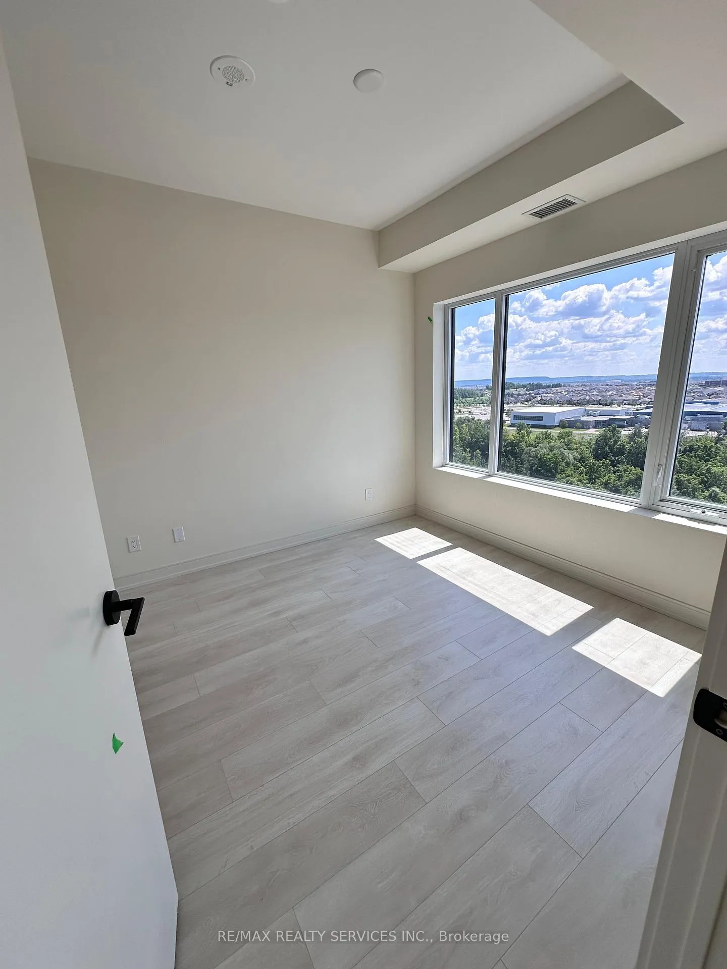 Photo 9 of Unit 1107, 8010 Derry Road, Milton, Coates — HOMEH