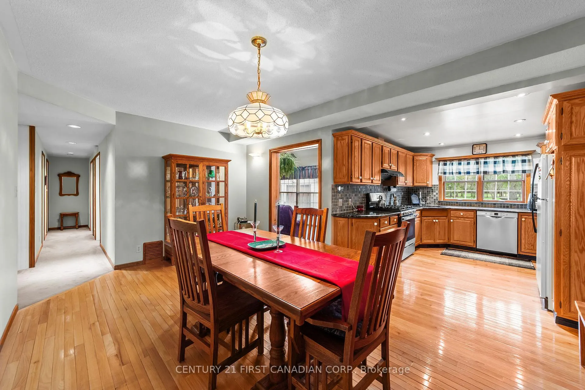 Photo 24 of 33396 Queen Street, North Middlesex, Ailsa Craig — HOMEH