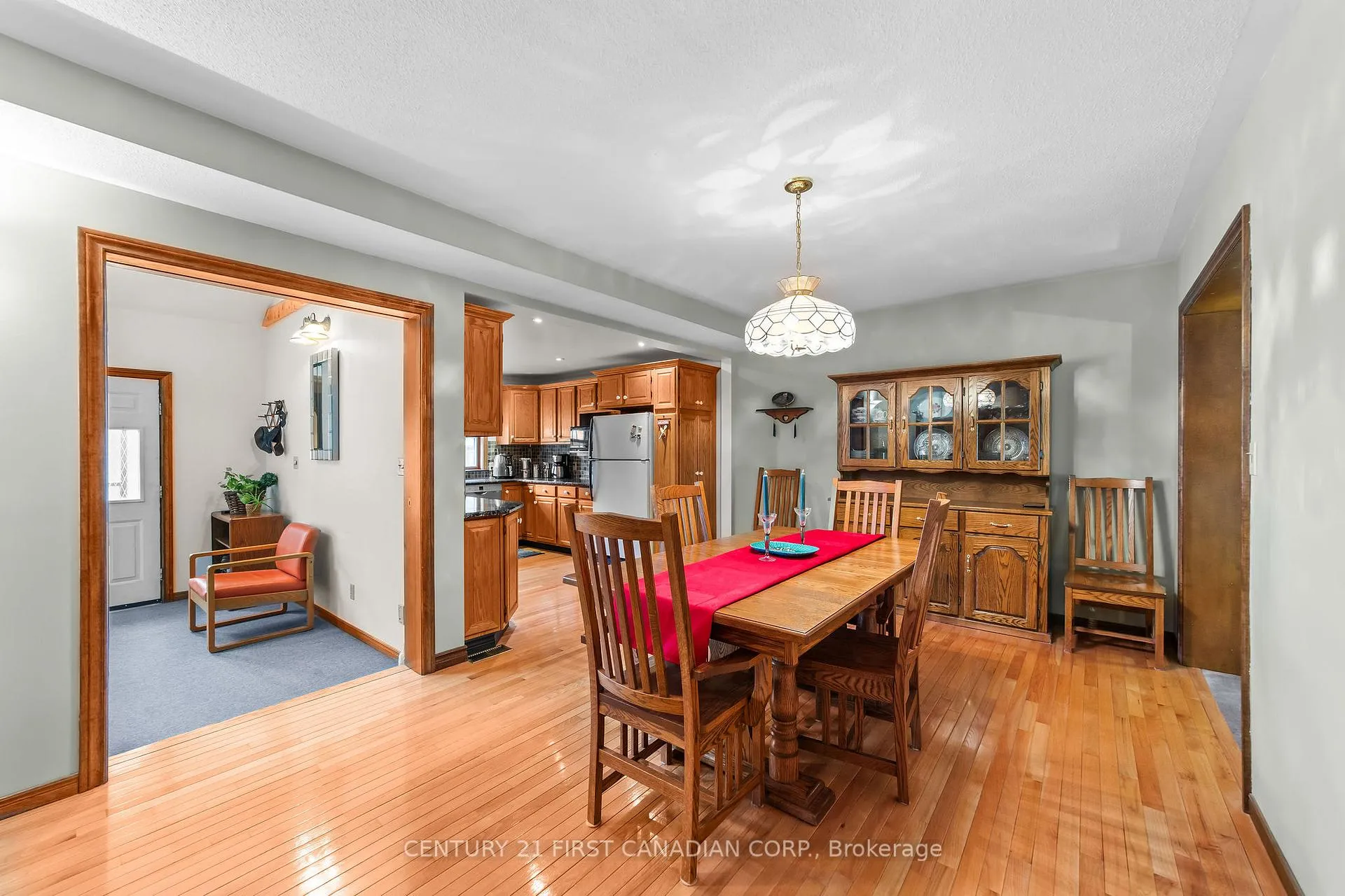 Photo 25 of 33396 Queen Street, North Middlesex, Ailsa Craig — HOMEH