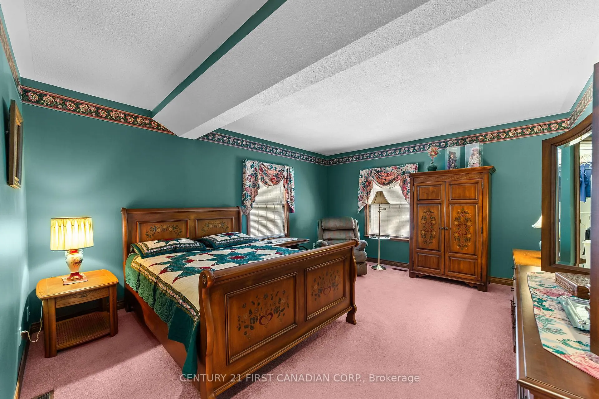 Photo 33 of 33396 Queen Street, North Middlesex, Ailsa Craig — HOMEH