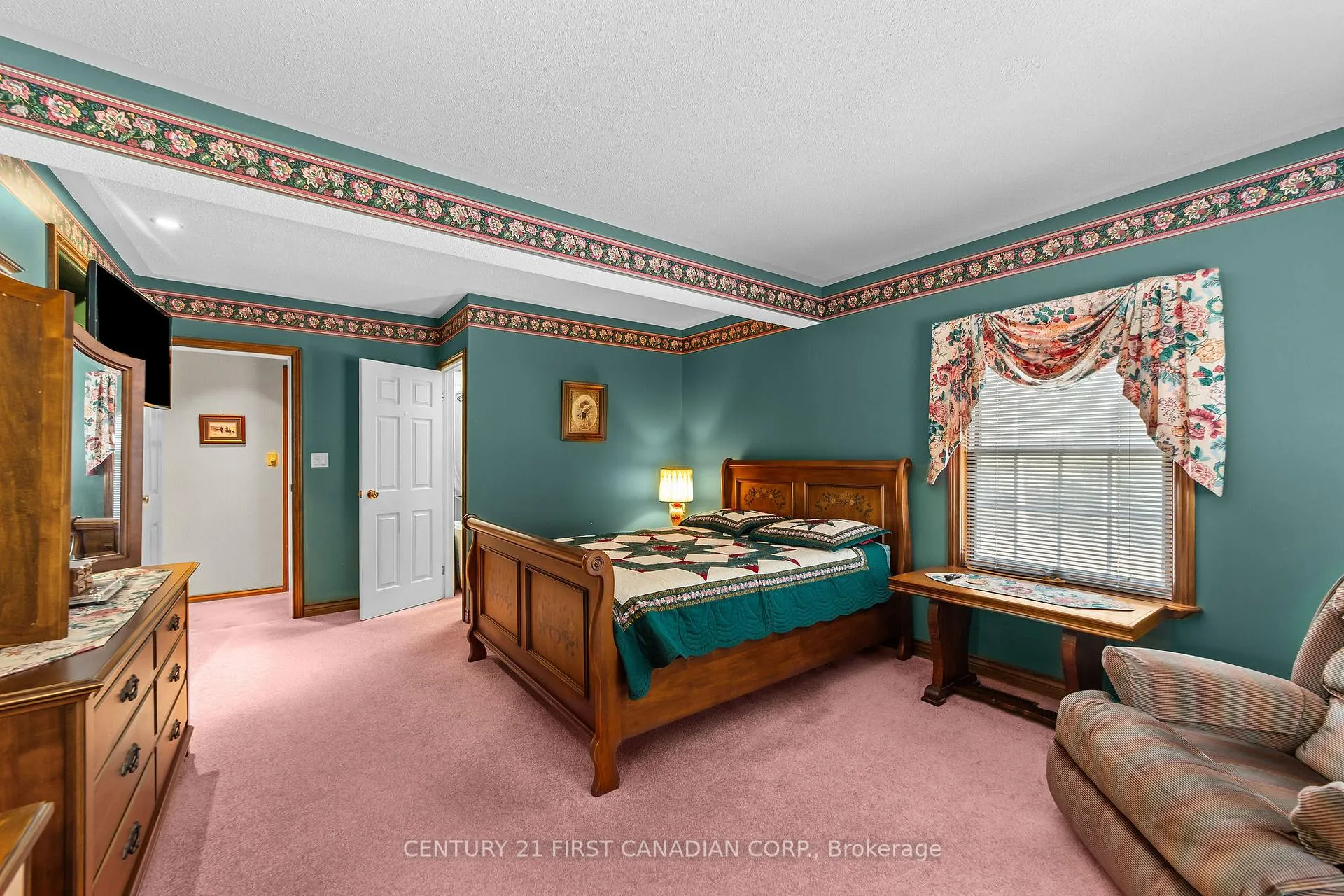 Photo 34 of 33396 Queen Street, North Middlesex, Ailsa Craig — HOMEH