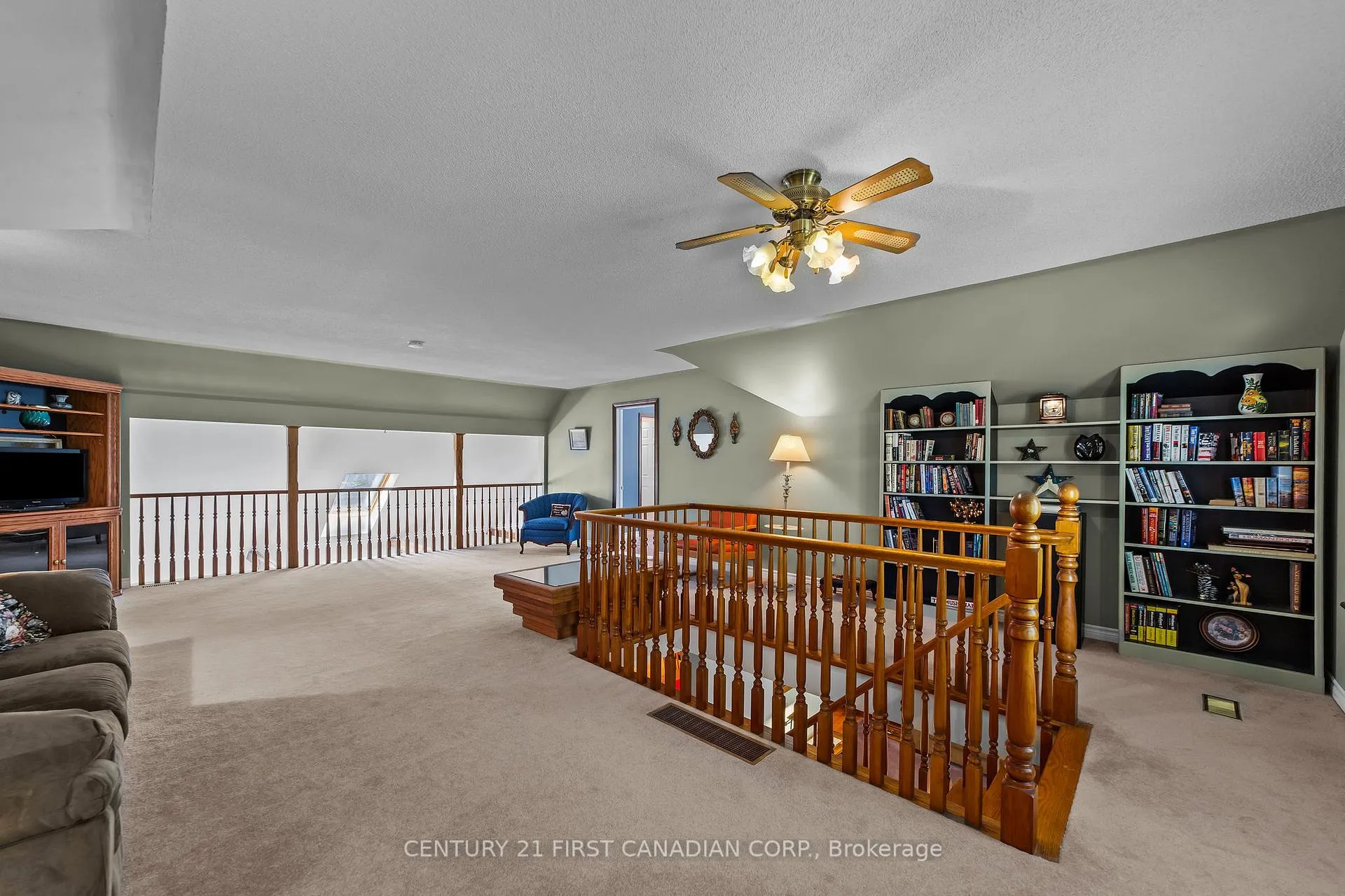 Photo 35 of 33396 Queen Street, North Middlesex, Ailsa Craig — HOMEH