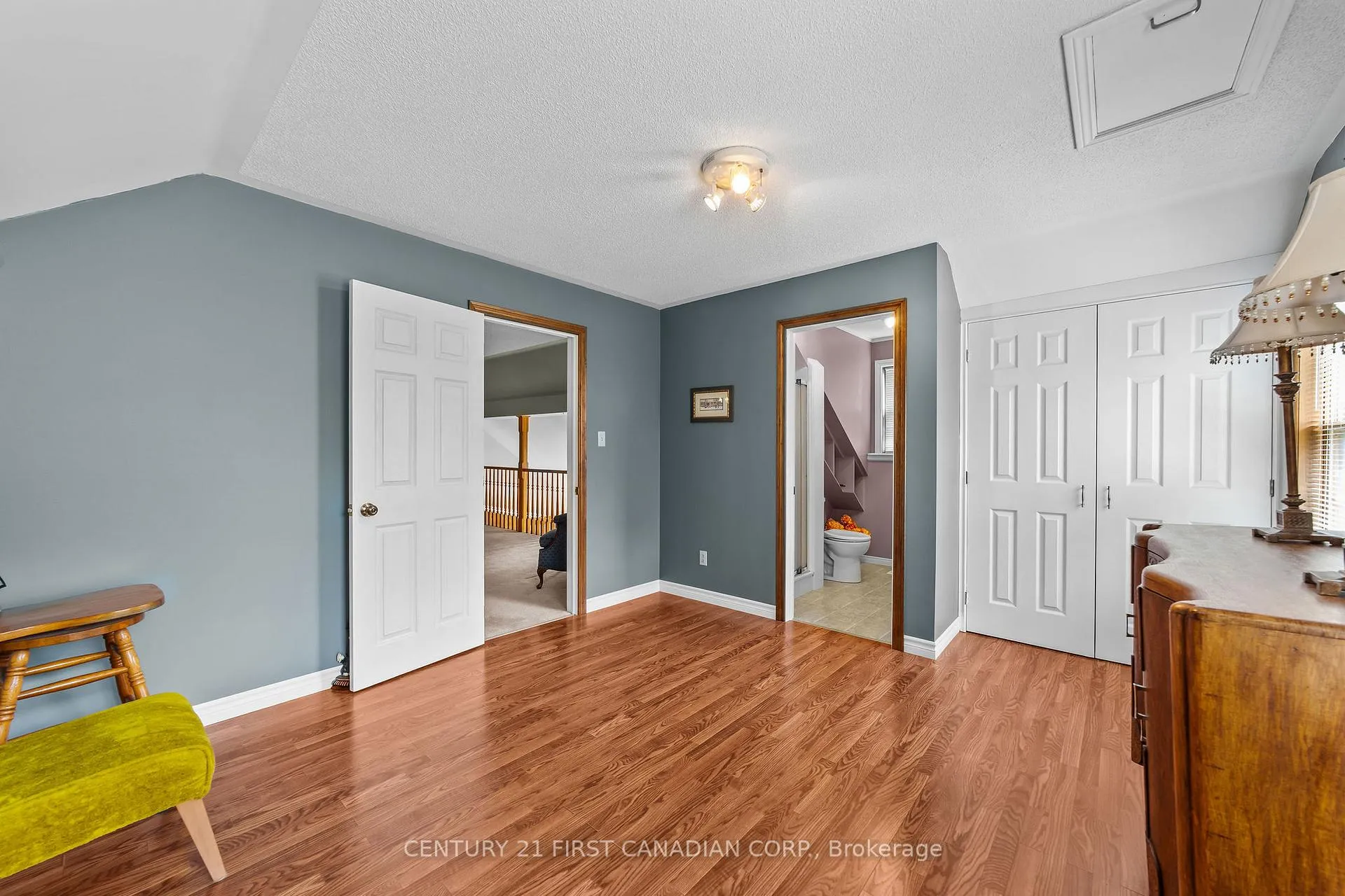 Photo 39 of 33396 Queen Street, North Middlesex, Ailsa Craig — HOMEH