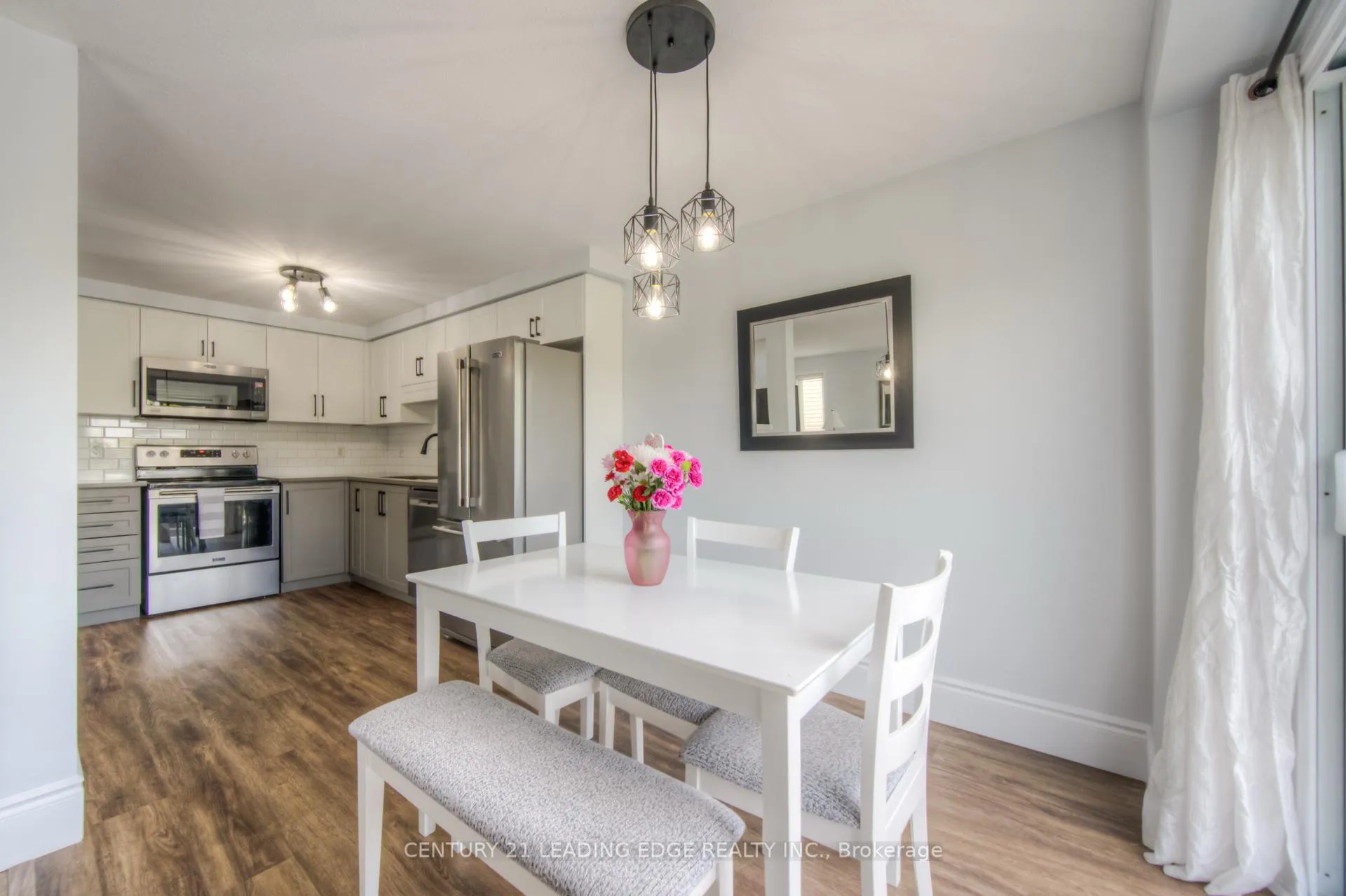 Photo 5 of 197 Prosperity Drive, Kitchener — HOMEH