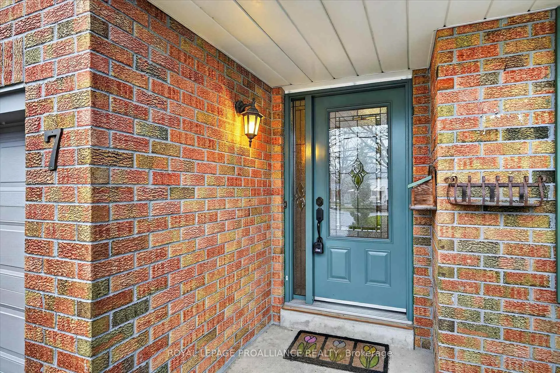 Photo 4 of 7 Daleview Court, Peterborough, Monaghan Ward 2 — HOMEH