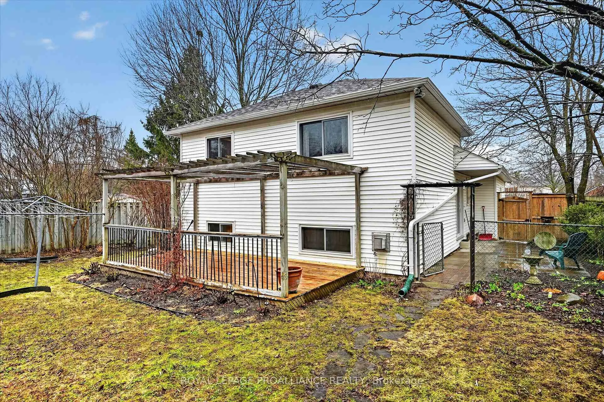 Photo 31 of 7 Daleview Court, Peterborough, Monaghan Ward 2 — HOMEH