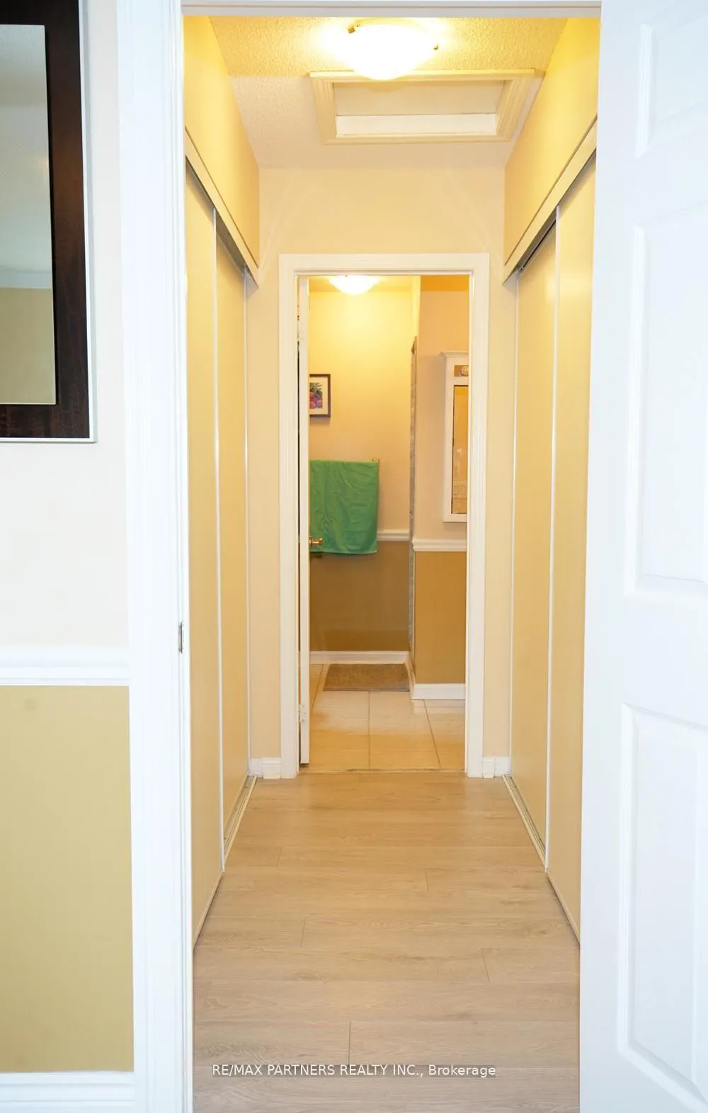 Photo 14 of Unit 11, 23 St Moritz Way, Markham, Unionville — HOMEH