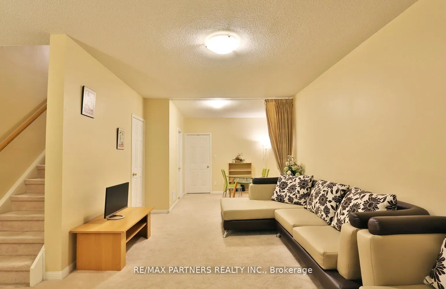 Photo 21 of Unit 11, 23 St Moritz Way, Markham, Unionville — HOMEH