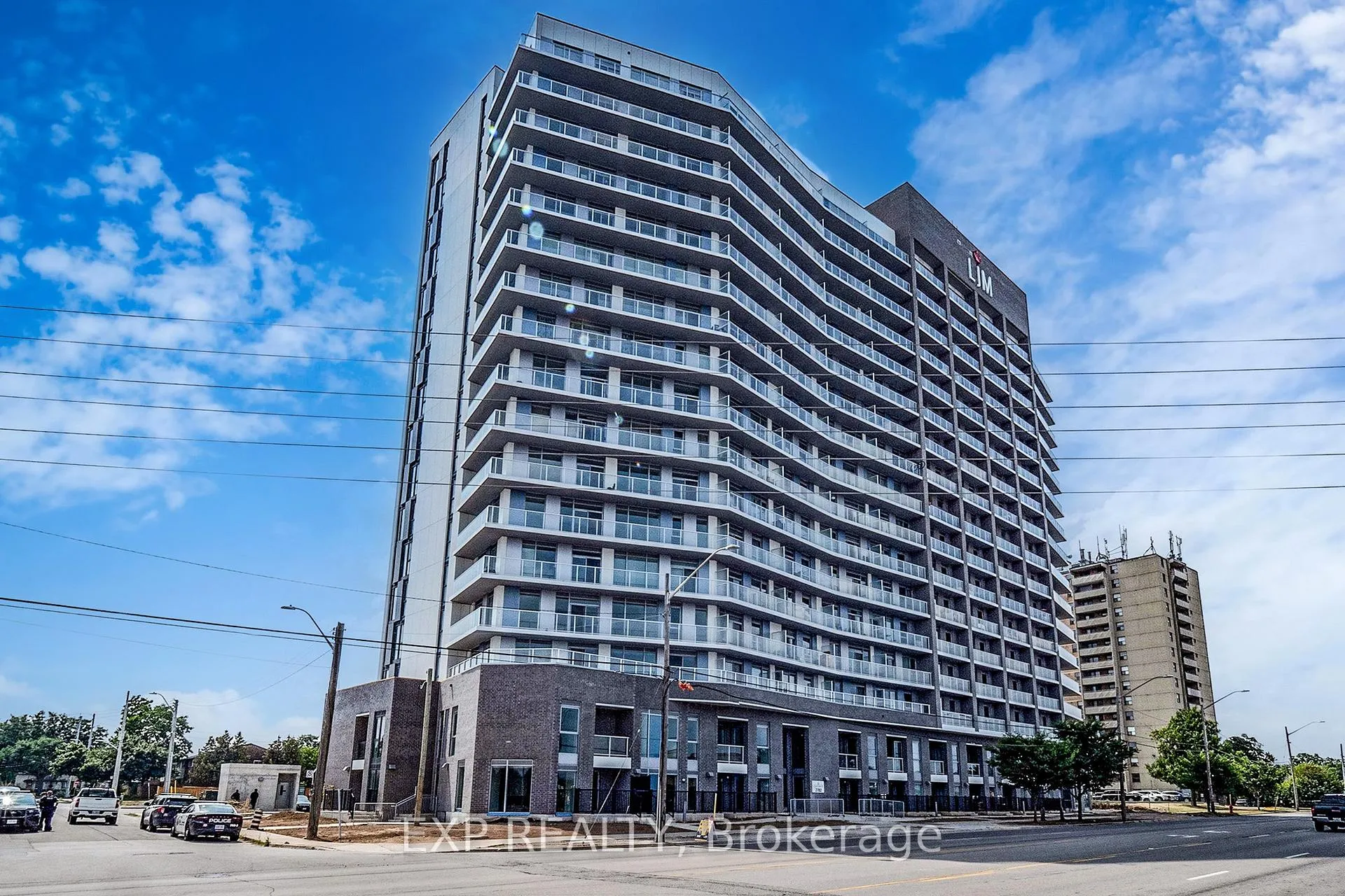 Photo 2 of Unit 919, 2782 Barton Street E, Hamilton, Riverdale — HOMEH
