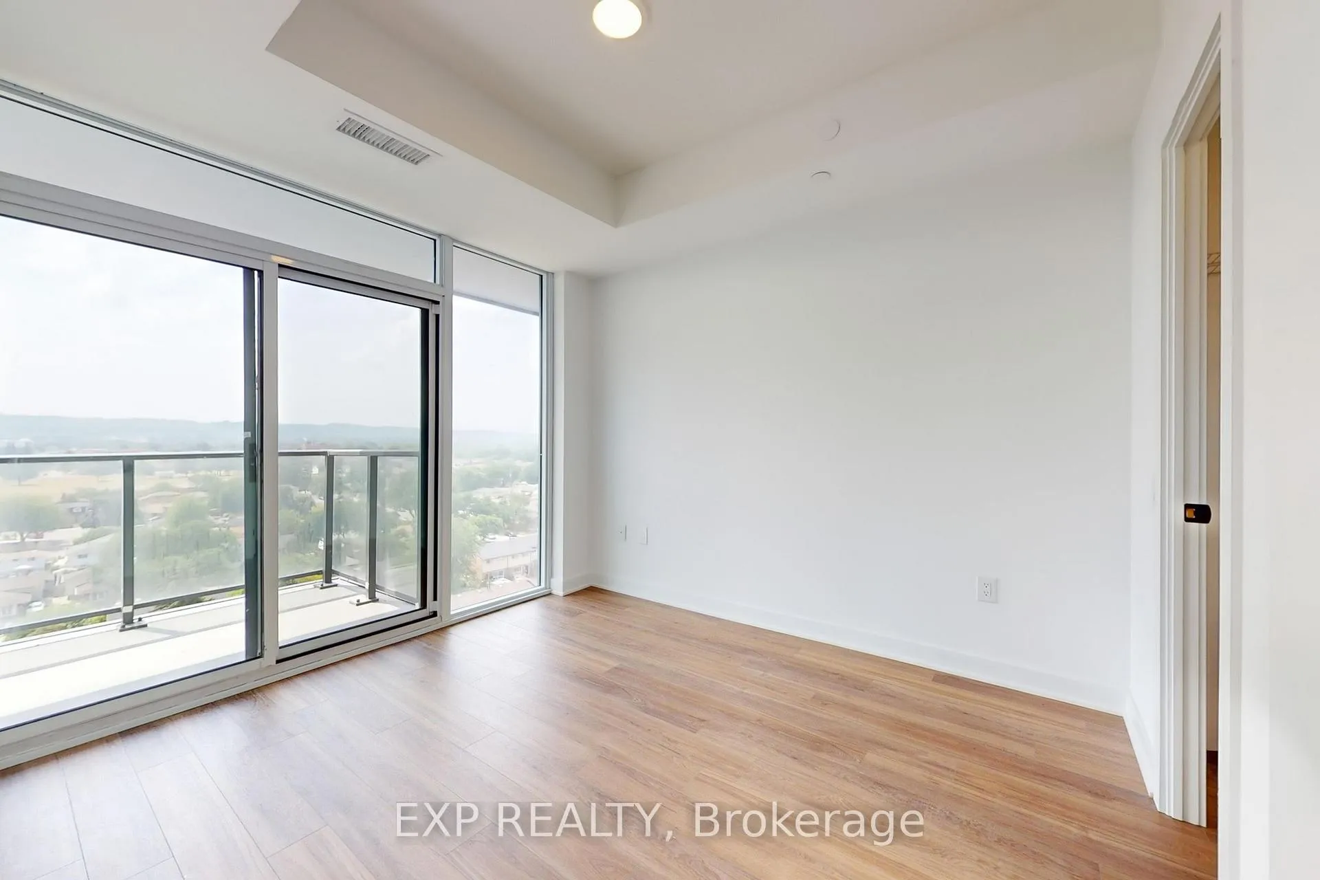 Photo 23 of Unit 919, 2782 Barton Street E, Hamilton, Riverdale — HOMEH
