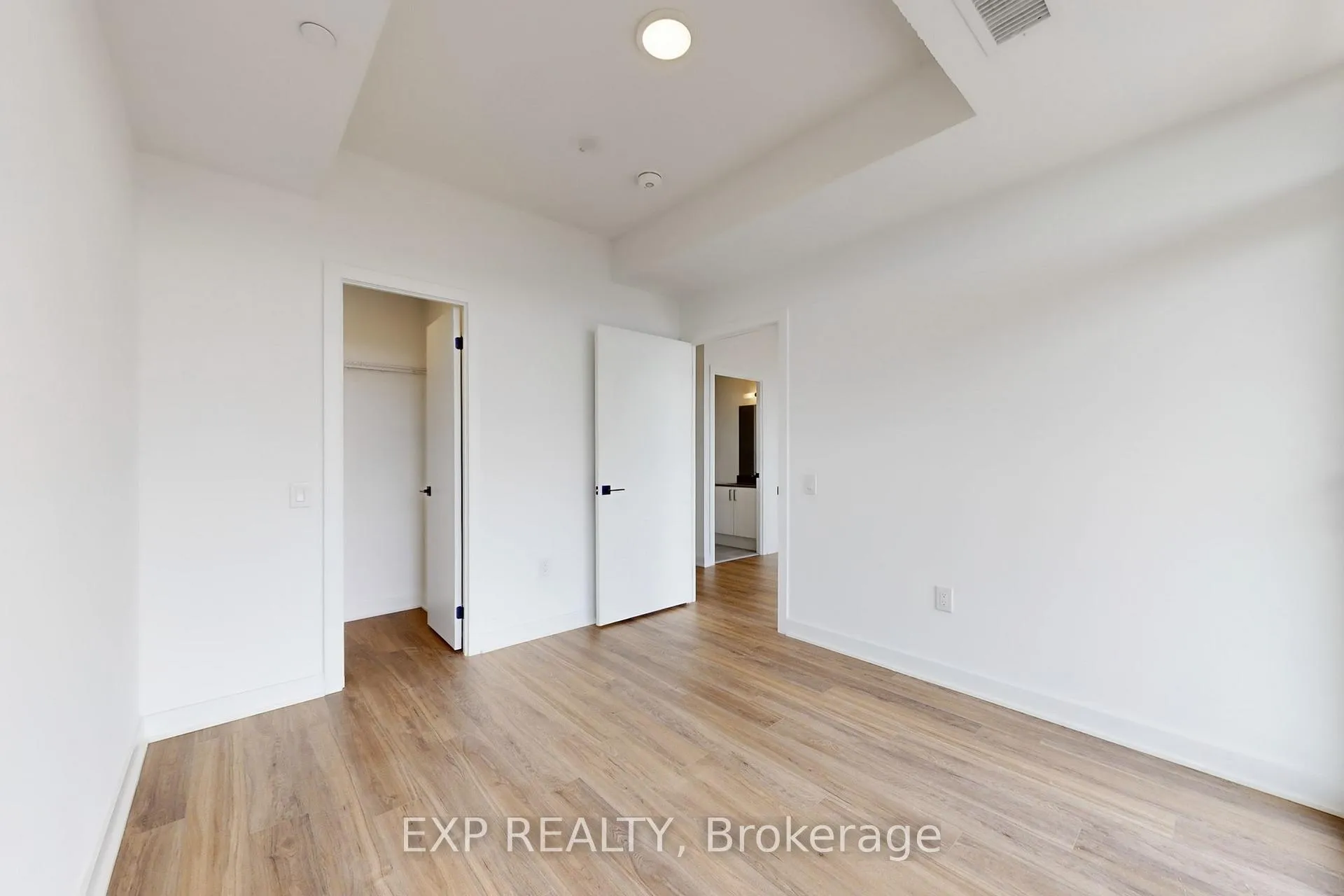 Photo 26 of Unit 919, 2782 Barton Street E, Hamilton, Riverdale — HOMEH