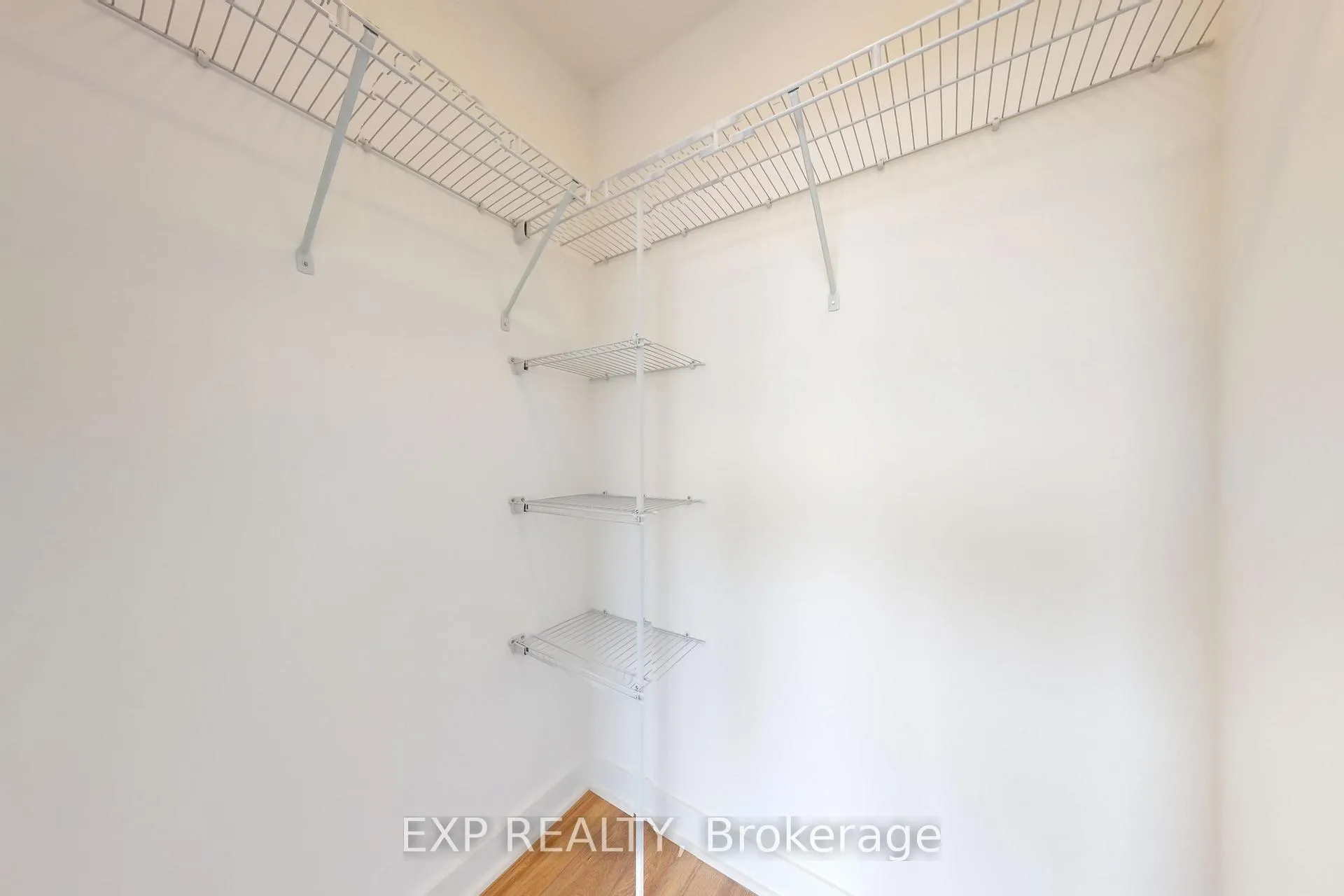 Photo 28 of Unit 919, 2782 Barton Street E, Hamilton, Riverdale — HOMEH