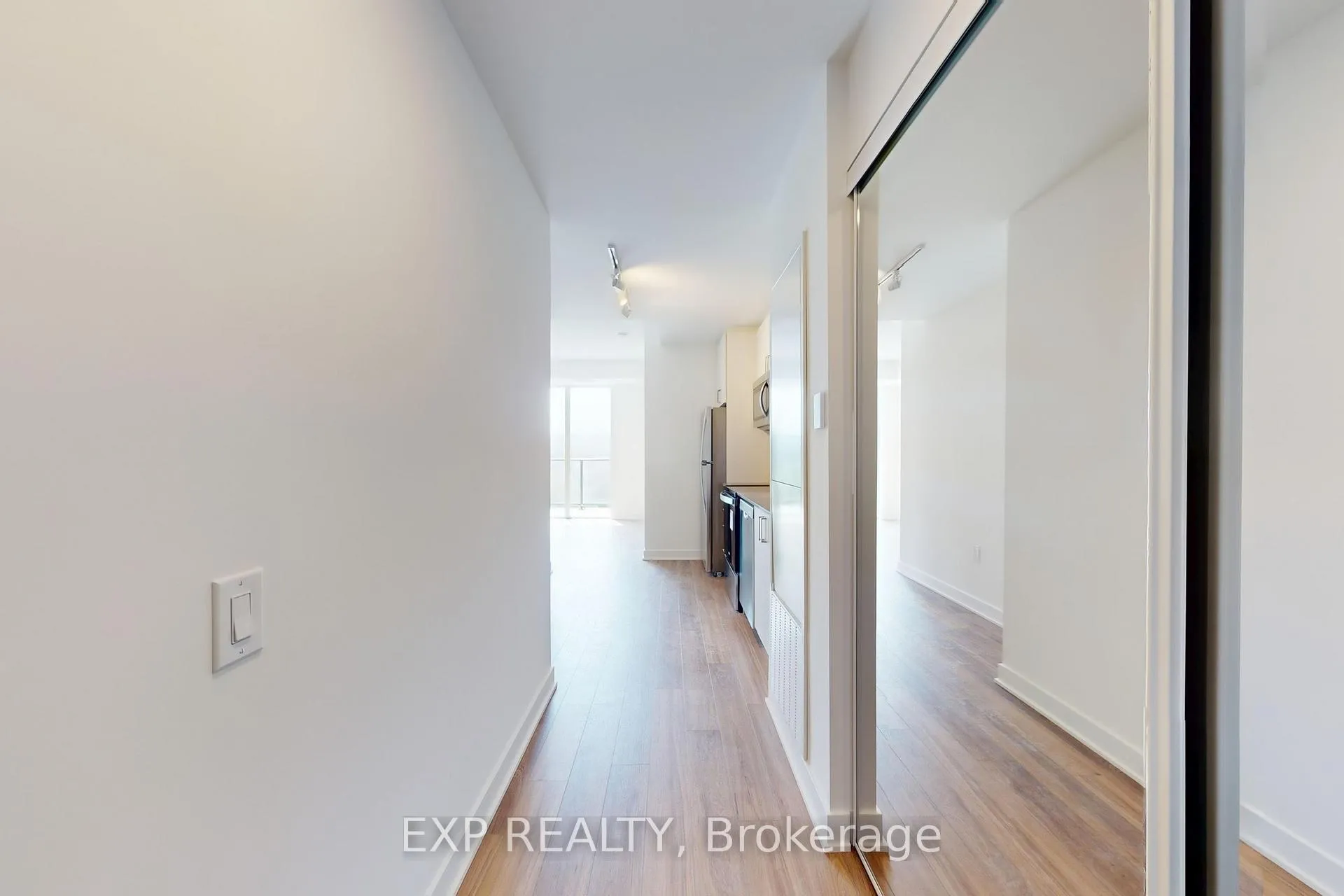 Photo 33 of Unit 919, 2782 Barton Street E, Hamilton, Riverdale — HOMEH