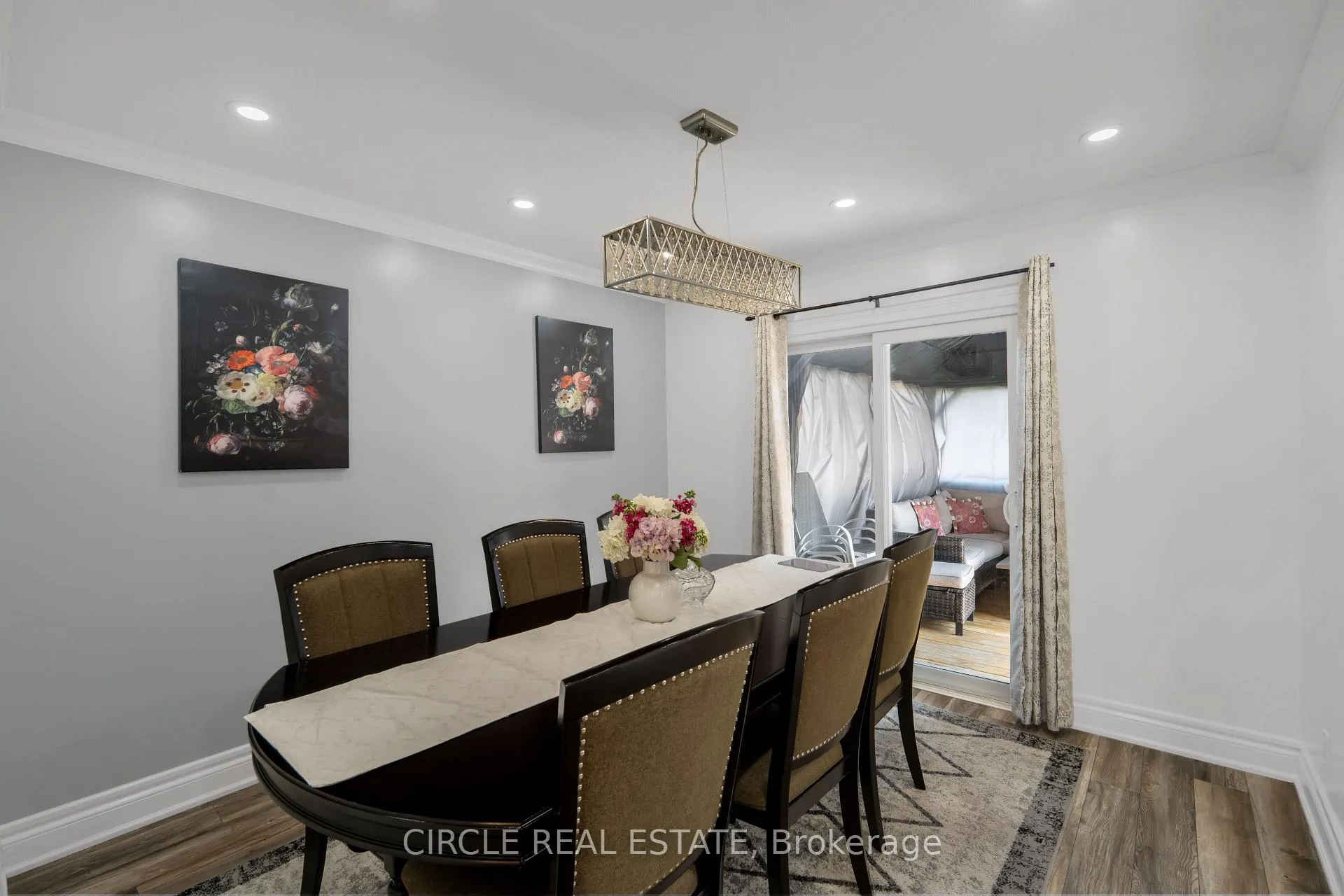 Photo 7 of 64 Lampman Crescent, Thorold, Confederation Heights — HOMEH