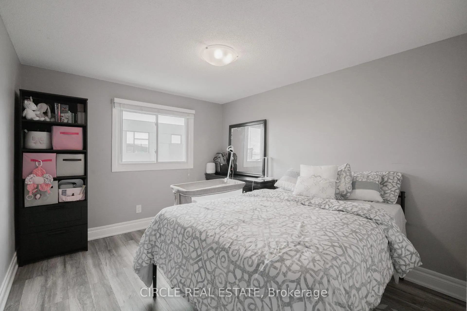 Photo 13 of 64 Lampman Crescent, Thorold, Confederation Heights — HOMEH