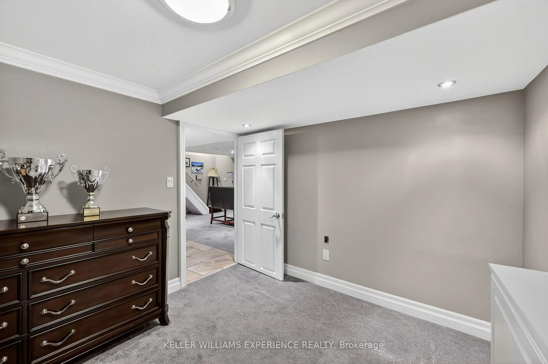 Photo 28 of 5 Jills Court, Barrie, Grove East — HOMEH