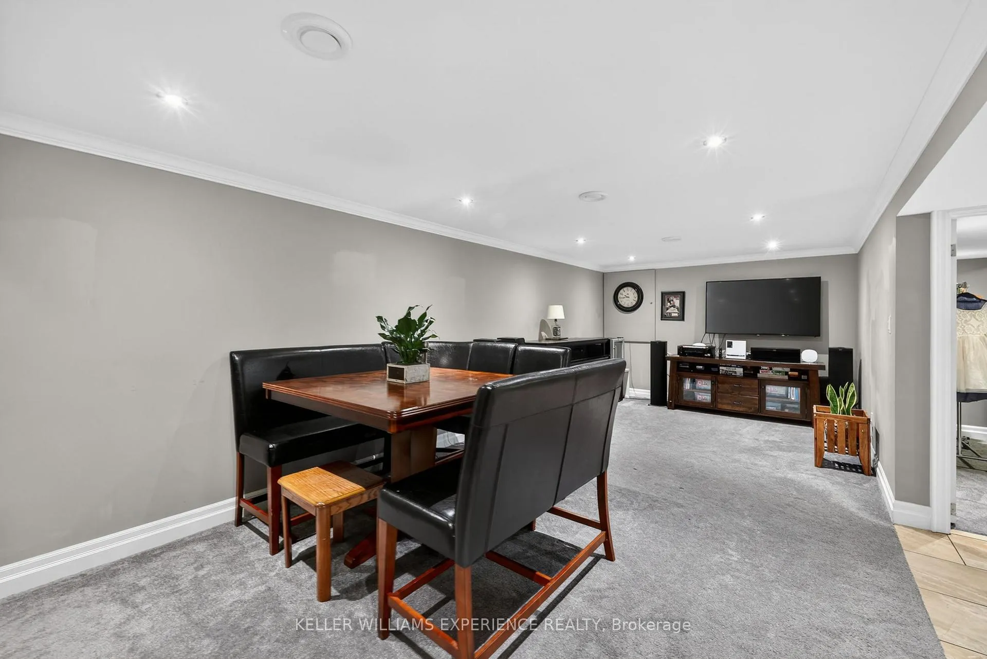 Photo 30 of 5 Jills Court, Barrie, Grove East — HOMEH