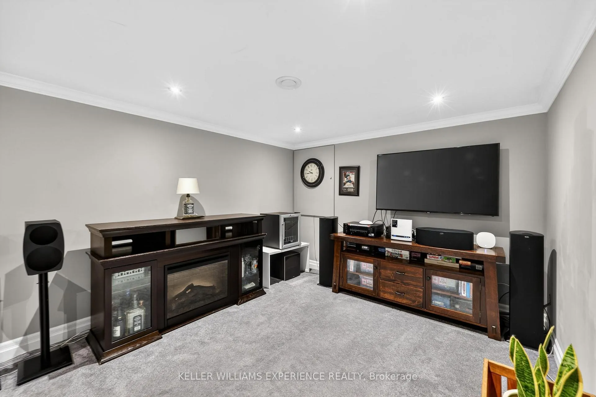 Photo 31 of 5 Jills Court, Barrie, Grove East — HOMEH