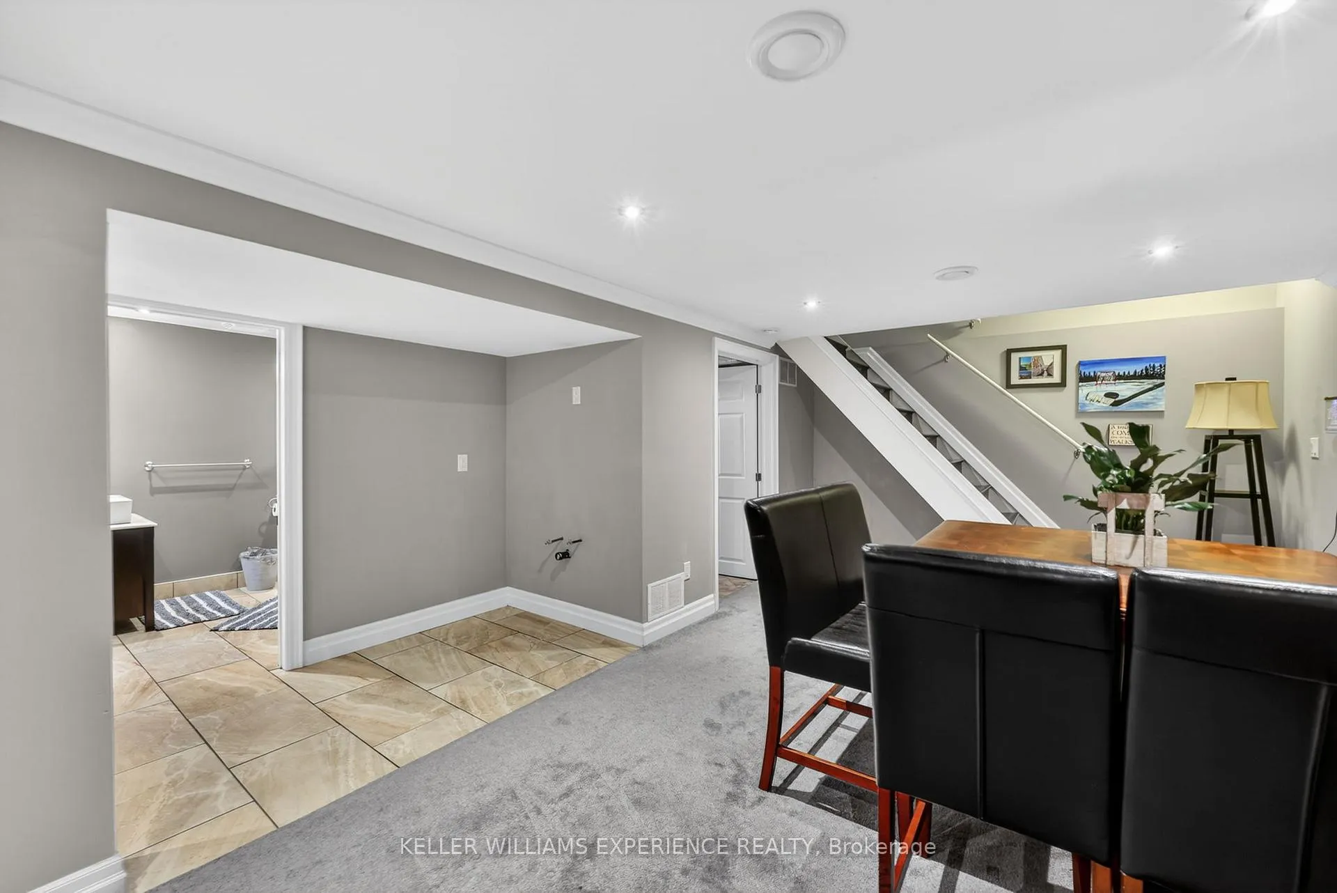 Photo 33 of 5 Jills Court, Barrie, Grove East — HOMEH
