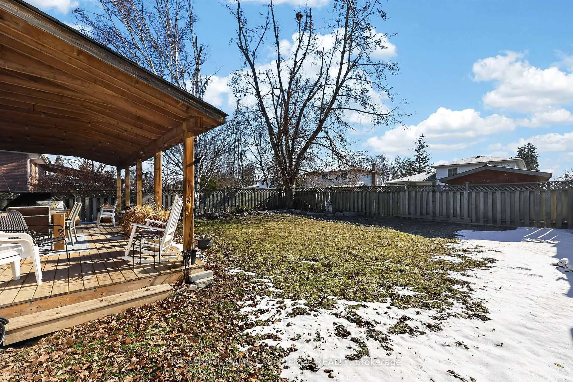 Photo 39 of 5 Jills Court, Barrie, Grove East — HOMEH