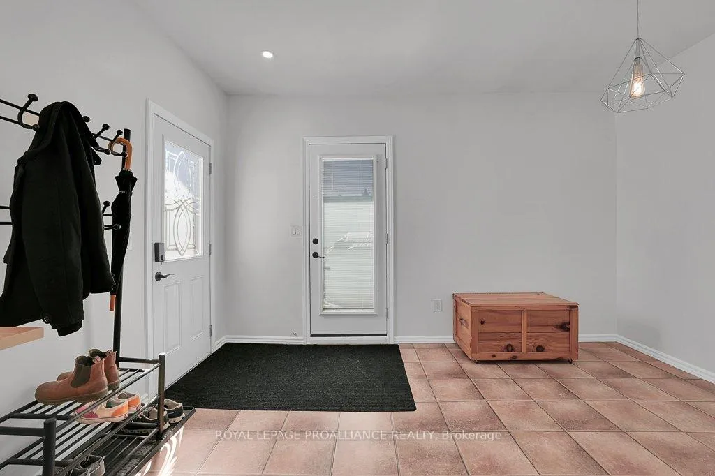 Photo 8 of Unit 61, 529 Old Highway 2, Quinte West, Sidney Ward — HOMEH
