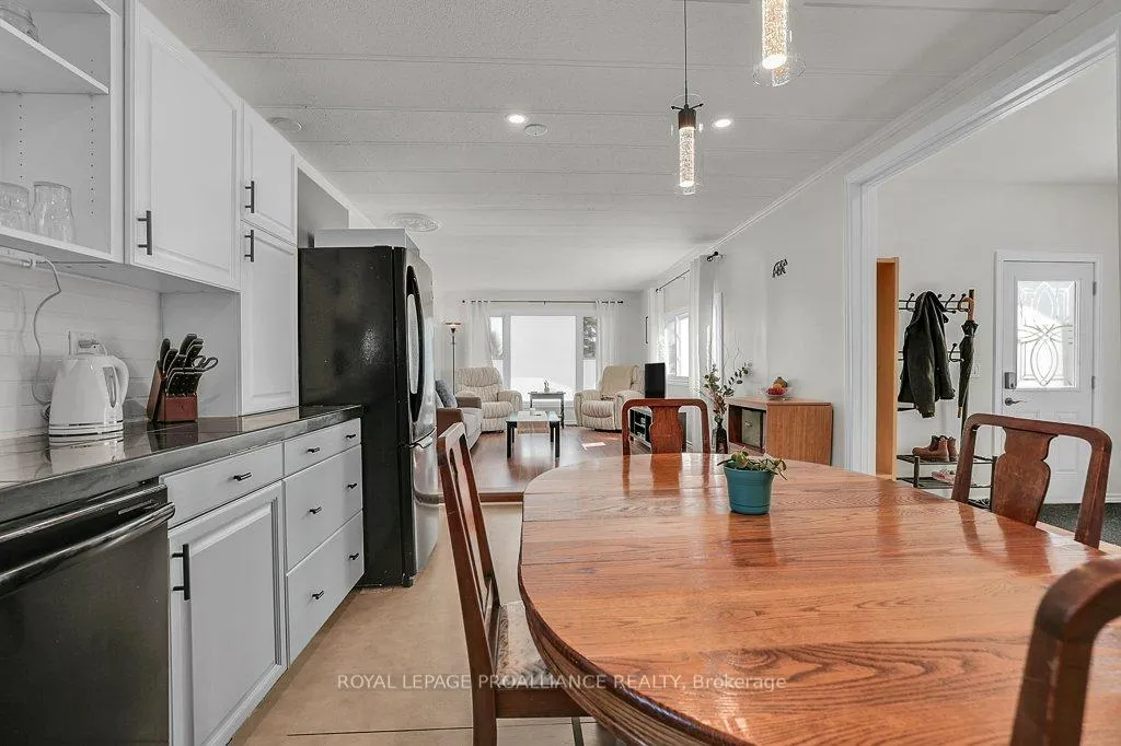 Photo 12 of Unit 61, 529 Old Highway 2, Quinte West, Sidney Ward — HOMEH