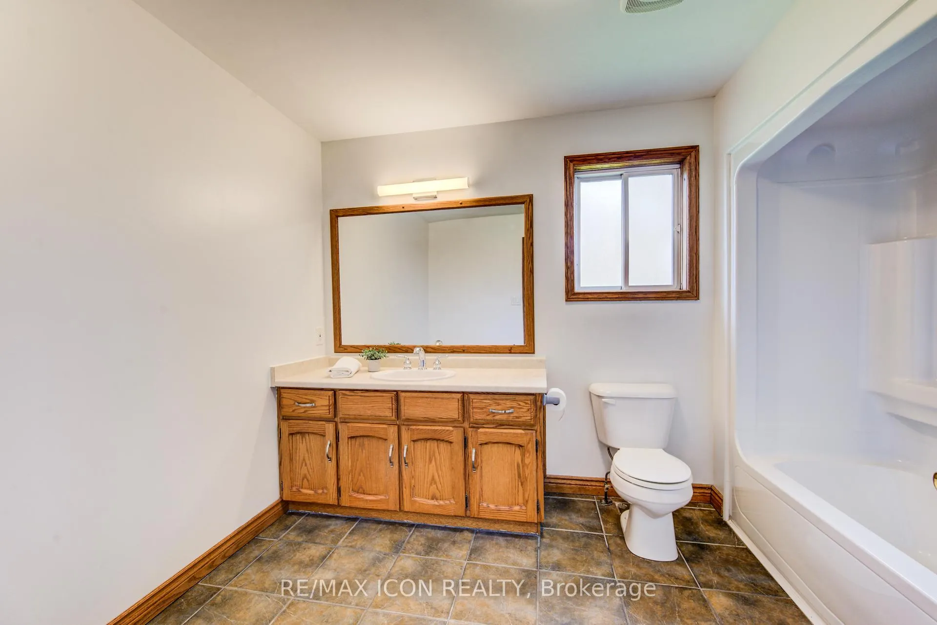 Photo 26 of 5762 8th Line E, Guelph/Eramosa, Rural Guelph/Eramosa West — HOMEH