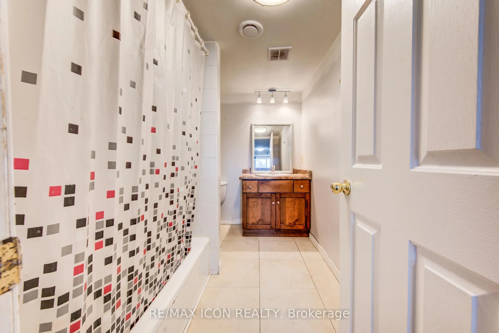 Photo 37 of 5762 8th Line E, Guelph/Eramosa, Rural Guelph/Eramosa West — HOMEH