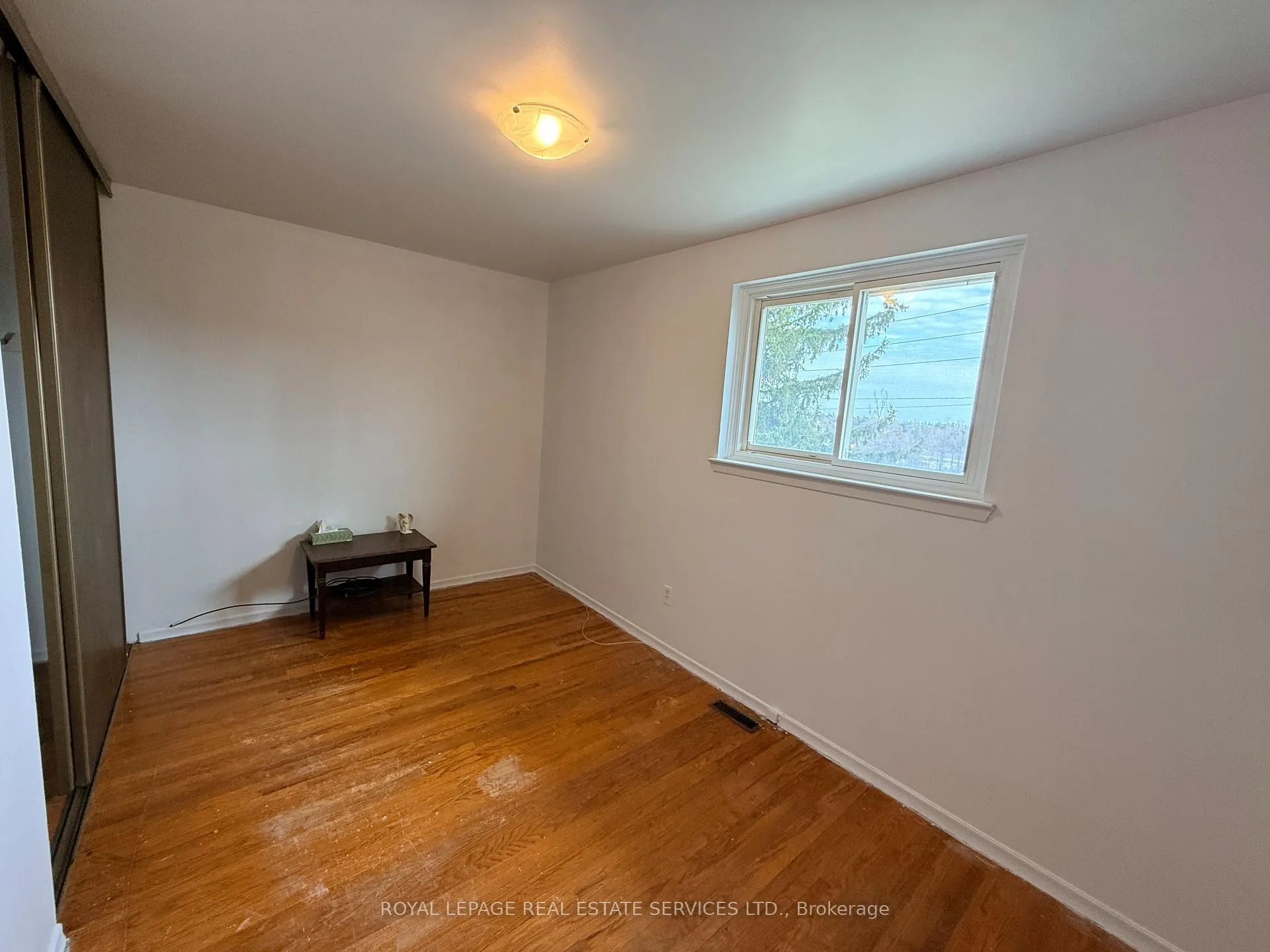 Photo 10 of 31 Daphne Crescent, Barrie, Cundles East — HOMEH