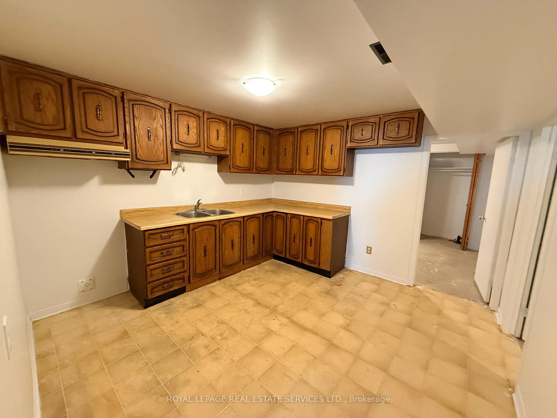Photo 19 of 31 Daphne Crescent, Barrie, Cundles East — HOMEH