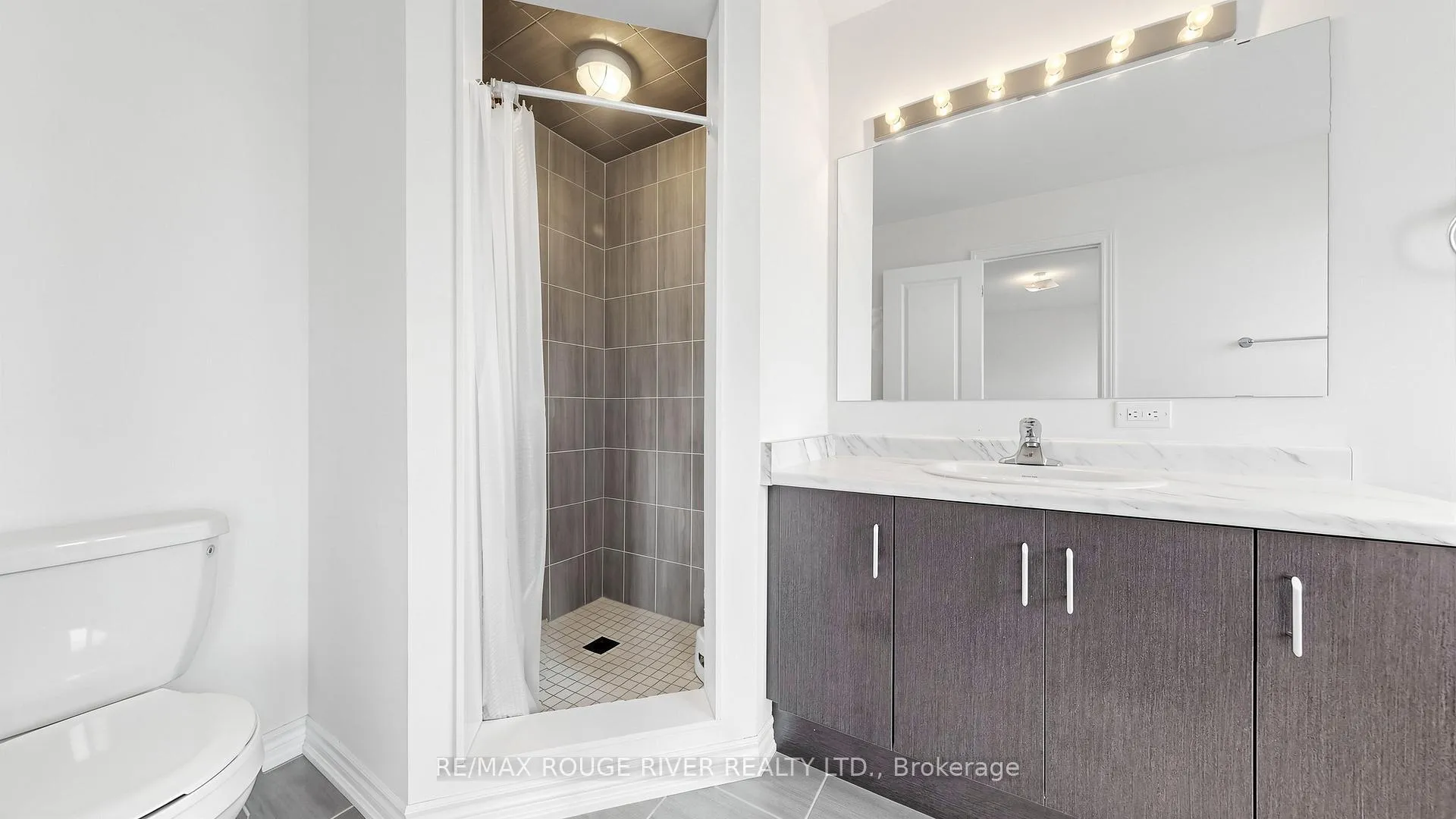 Photo 22 of 1099 Cameo Street, Pickering, Rural Pickering — HOMEH