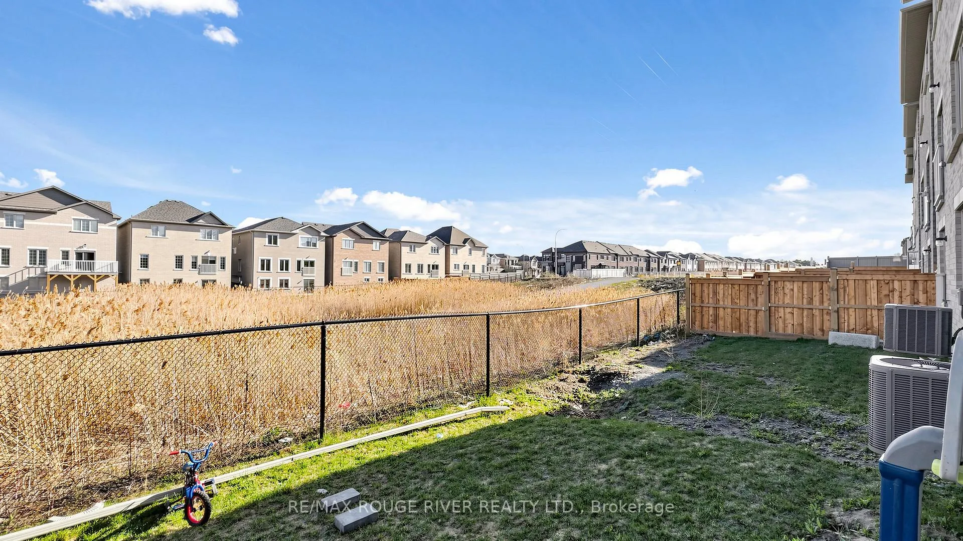 Photo 43 of 1099 Cameo Street, Pickering, Rural Pickering — HOMEH