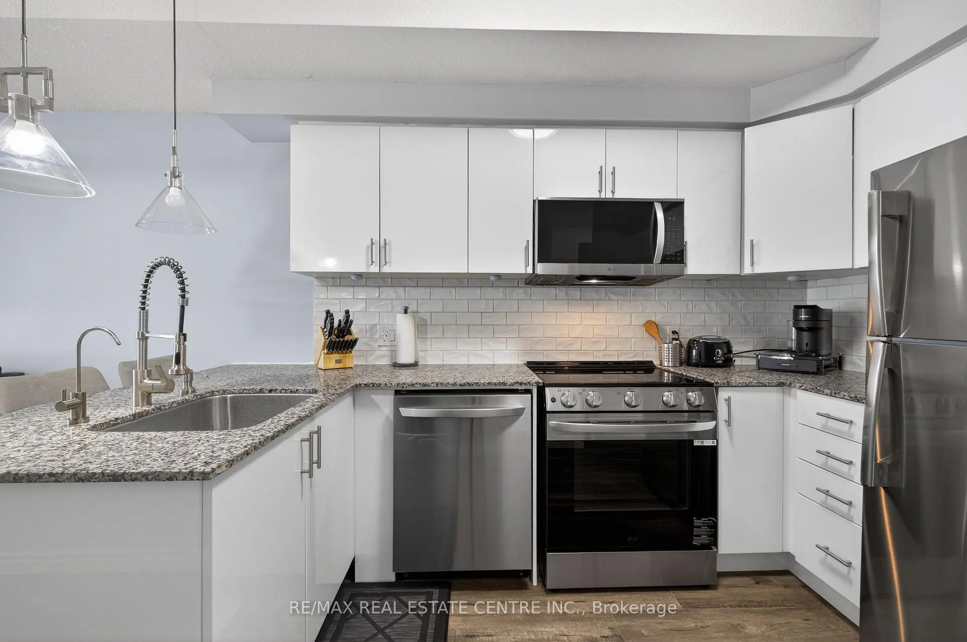 Photo 14 of Unit 30 C, 1430 Highland Road, Kitchener, Highland West — HOMEH