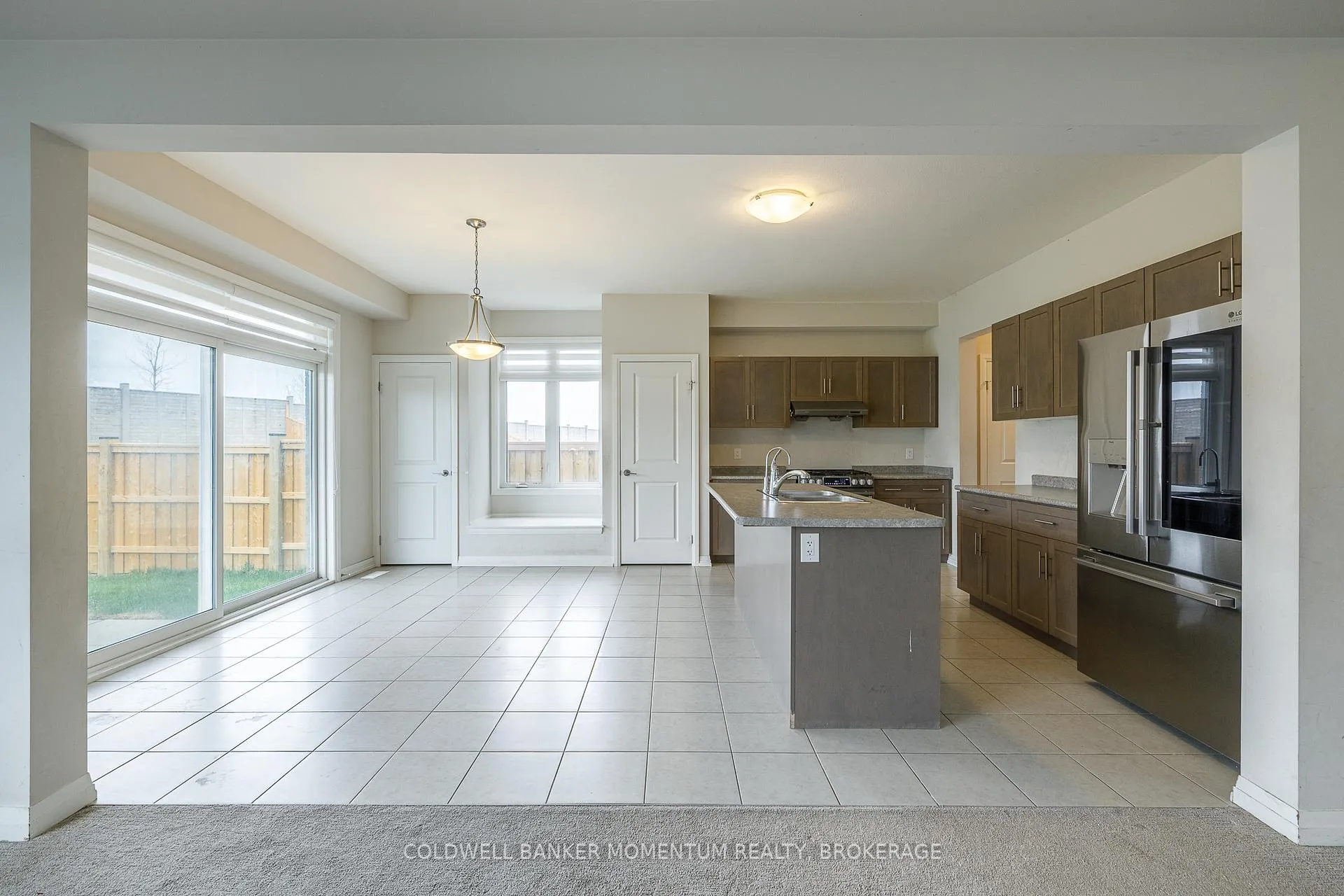 Photo 8 of 155 Bur Oak Drive, Thorold, Confederation Heights — HOMEH